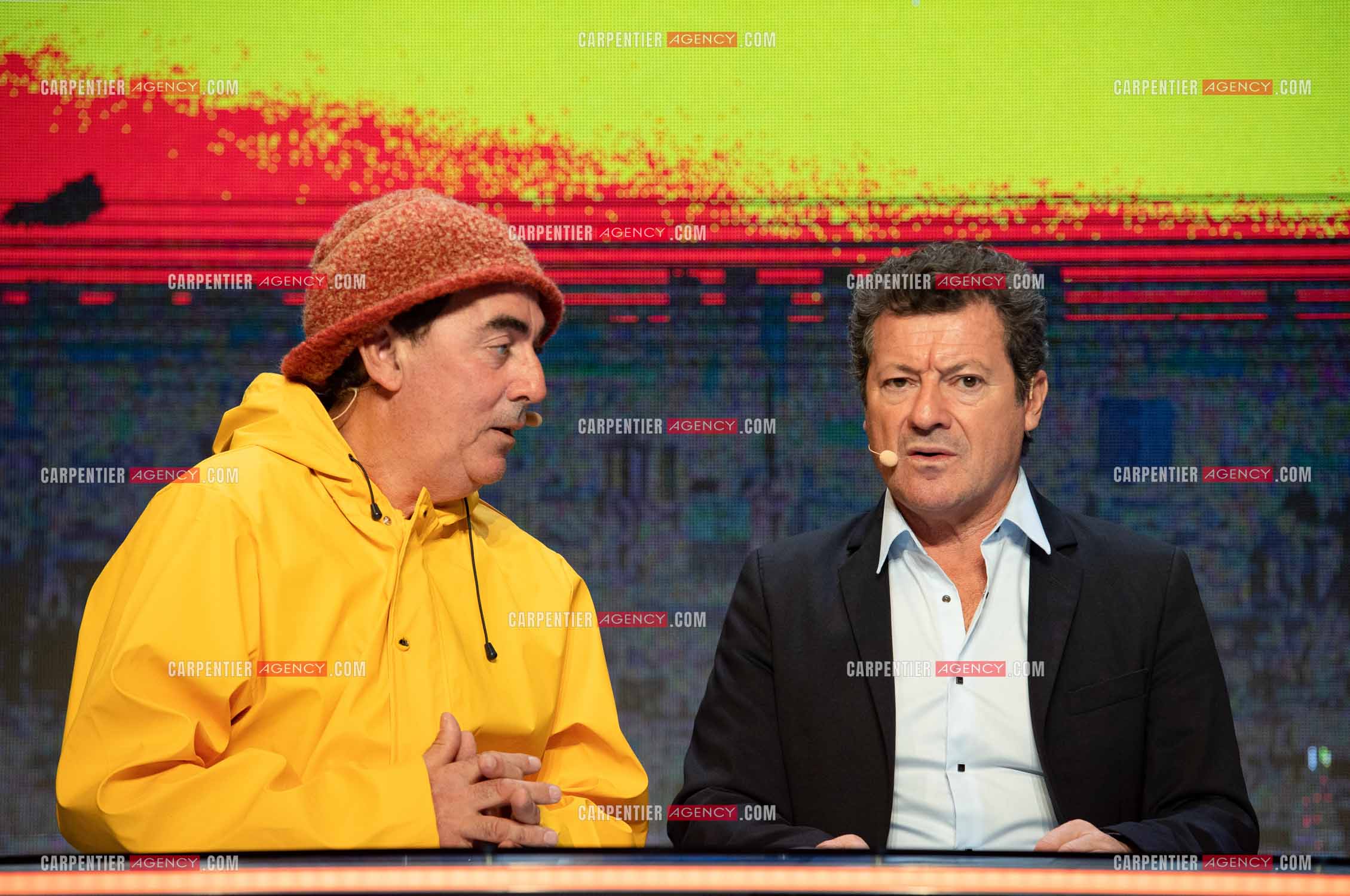 Eric Carrière et Francis Ginibré les deux humoristes Français formant le duo “Les Chevaliers Du Fiel“ au théâtre de Paris à Avignon.    ( Exclusif )