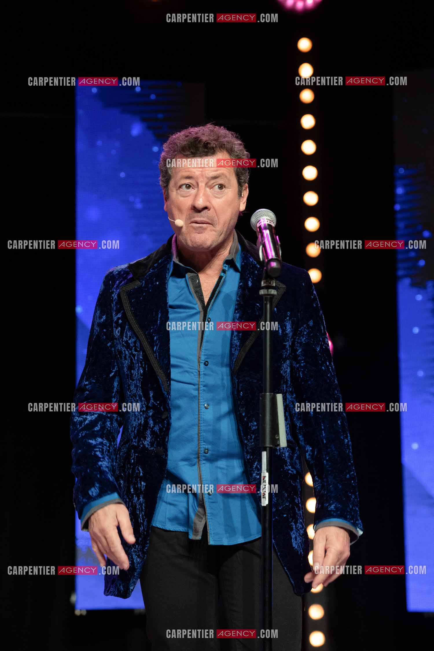 Eric Carrière et Francis Ginibré les deux humoristes Français formant le duo “Les Chevaliers Du Fiel“ au théâtre de Paris à Avignon.    ( Exclusif )