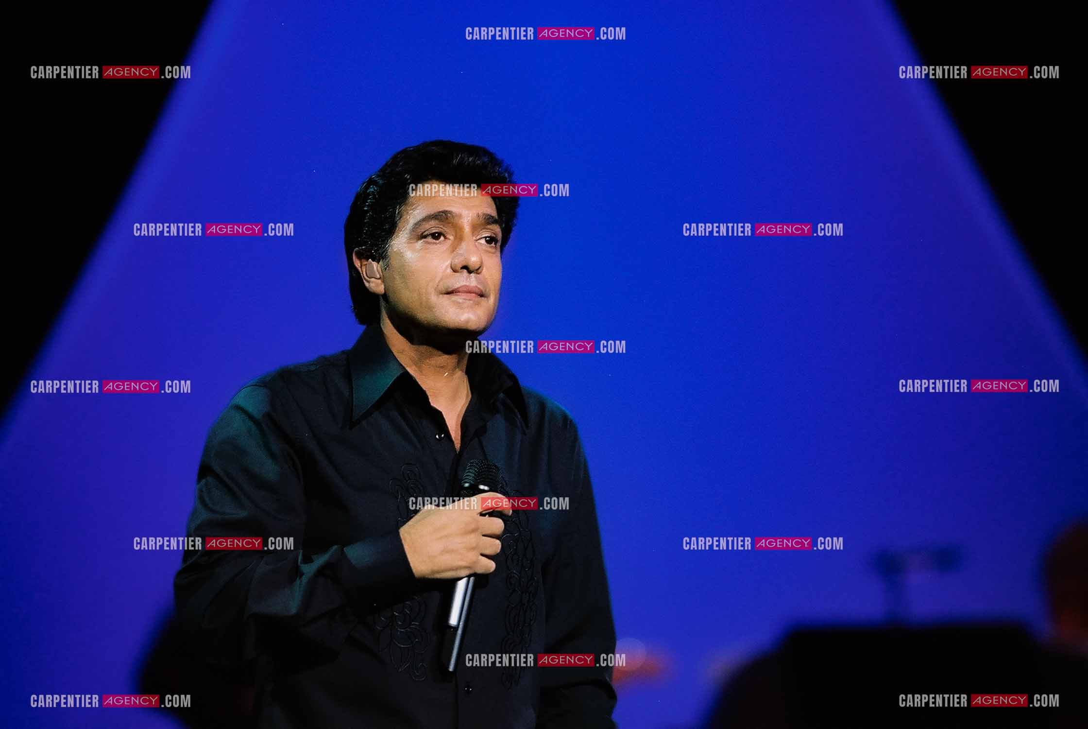 Le chanteur Frédéric François lors de son passage à l'Olympia en 2002.  ( Exclusif )