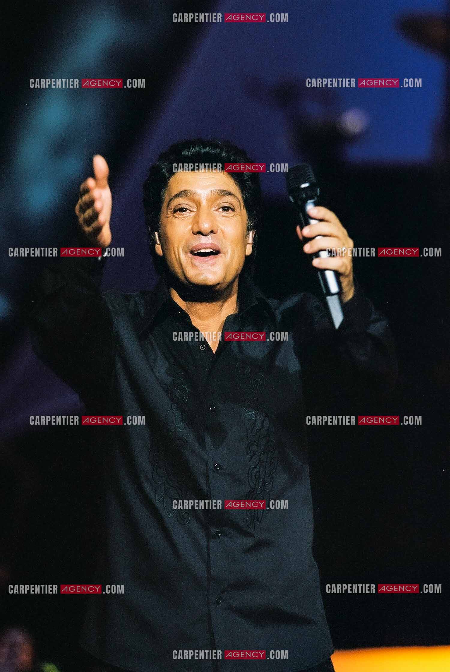 Le chanteur Frédéric François lors de son passage à l'Olympia en 2002.  ( Exclusif )