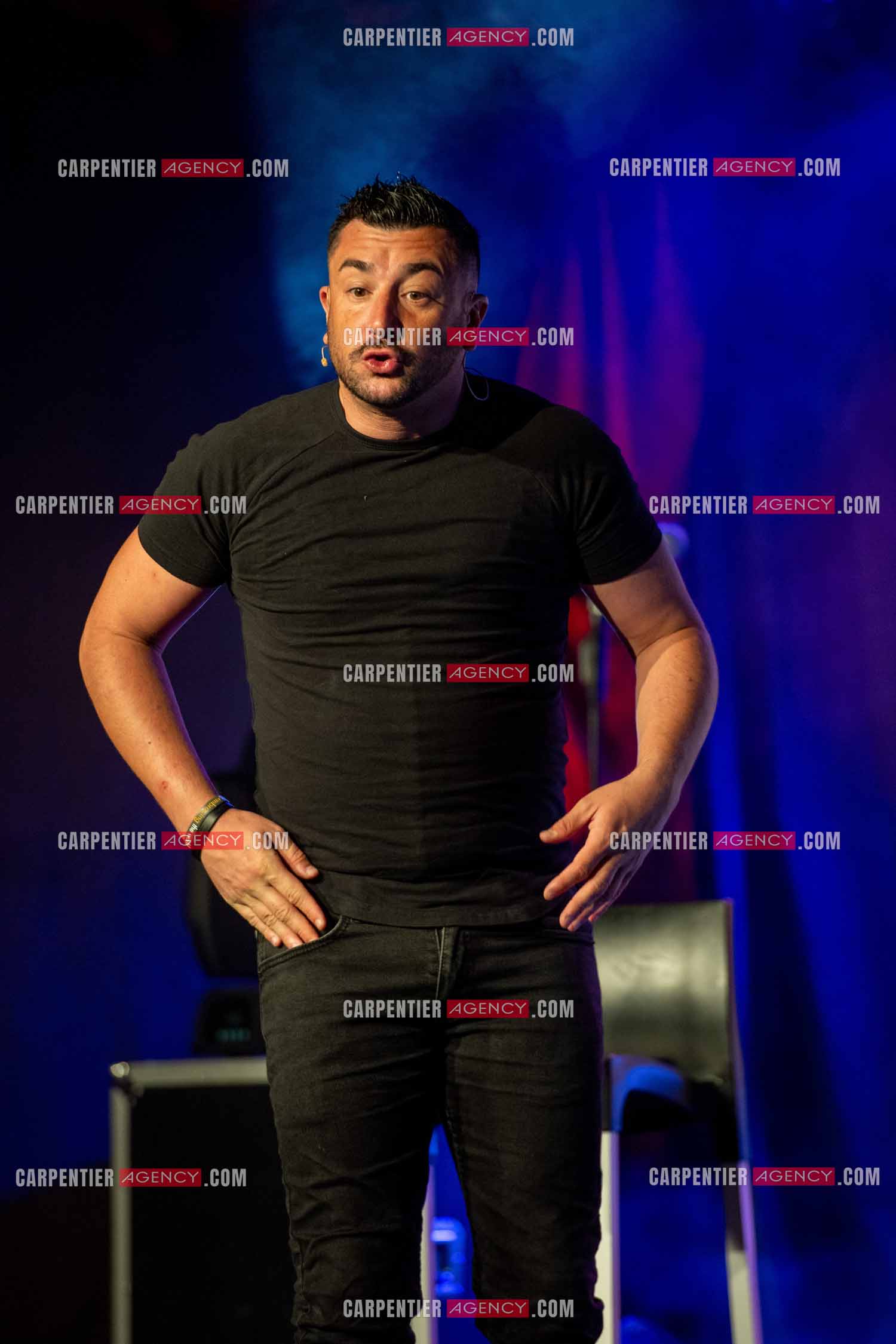 L'humoriste Anthony Joubert en tournée sur le sud de la France.  ( Exclusif )