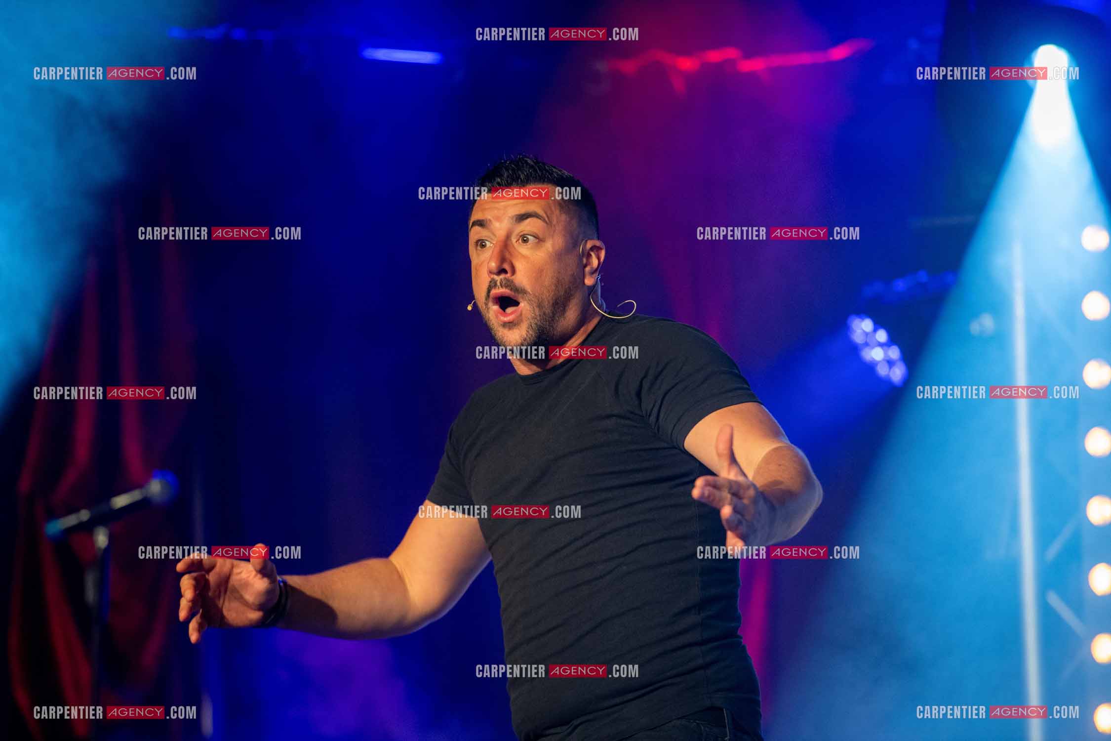 L'humoriste Anthony Joubert en tournée sur le sud de la France.  ( Exclusif )