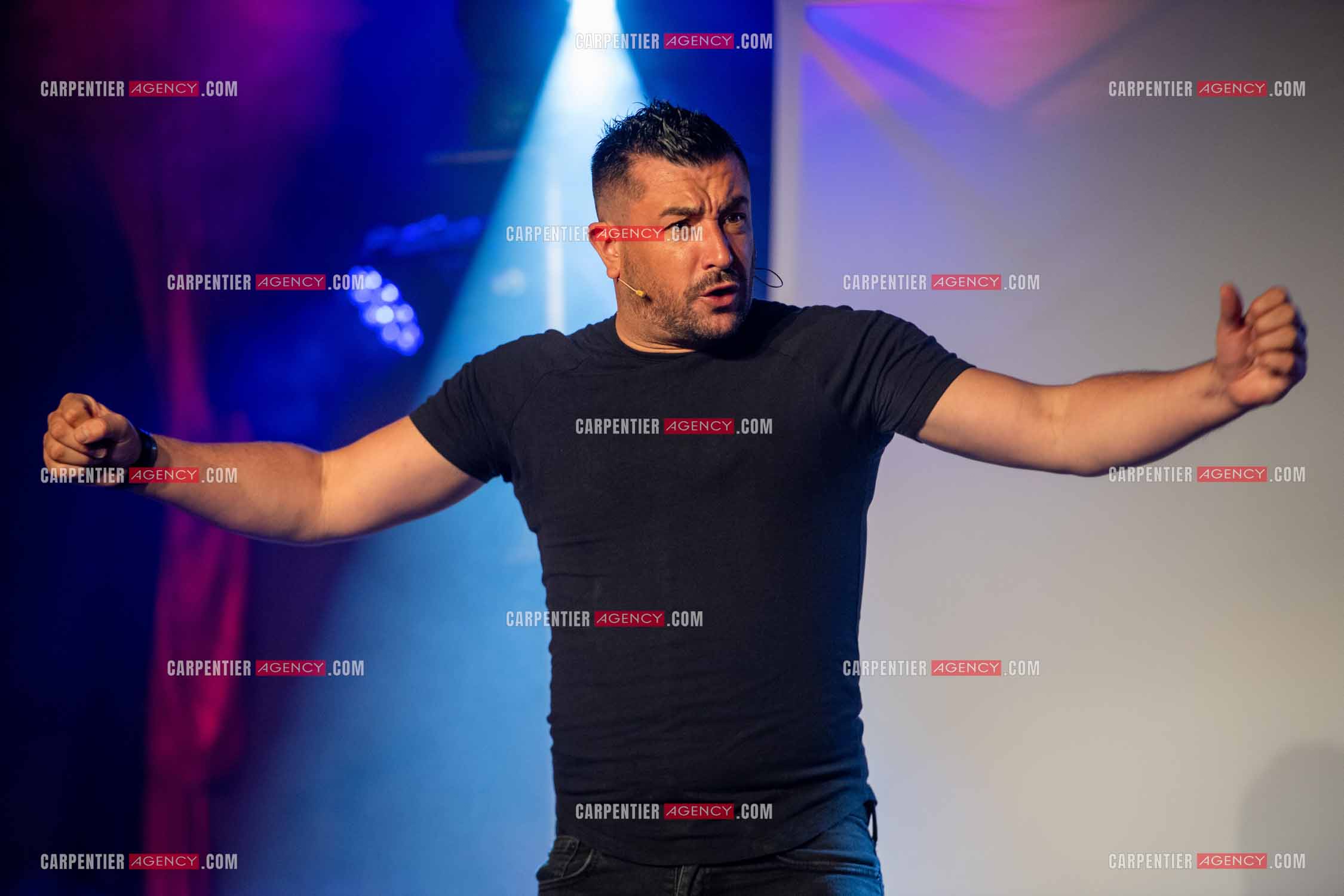 L'humoriste Anthony Joubert en tournée sur le sud de la France.  ( Exclusif )