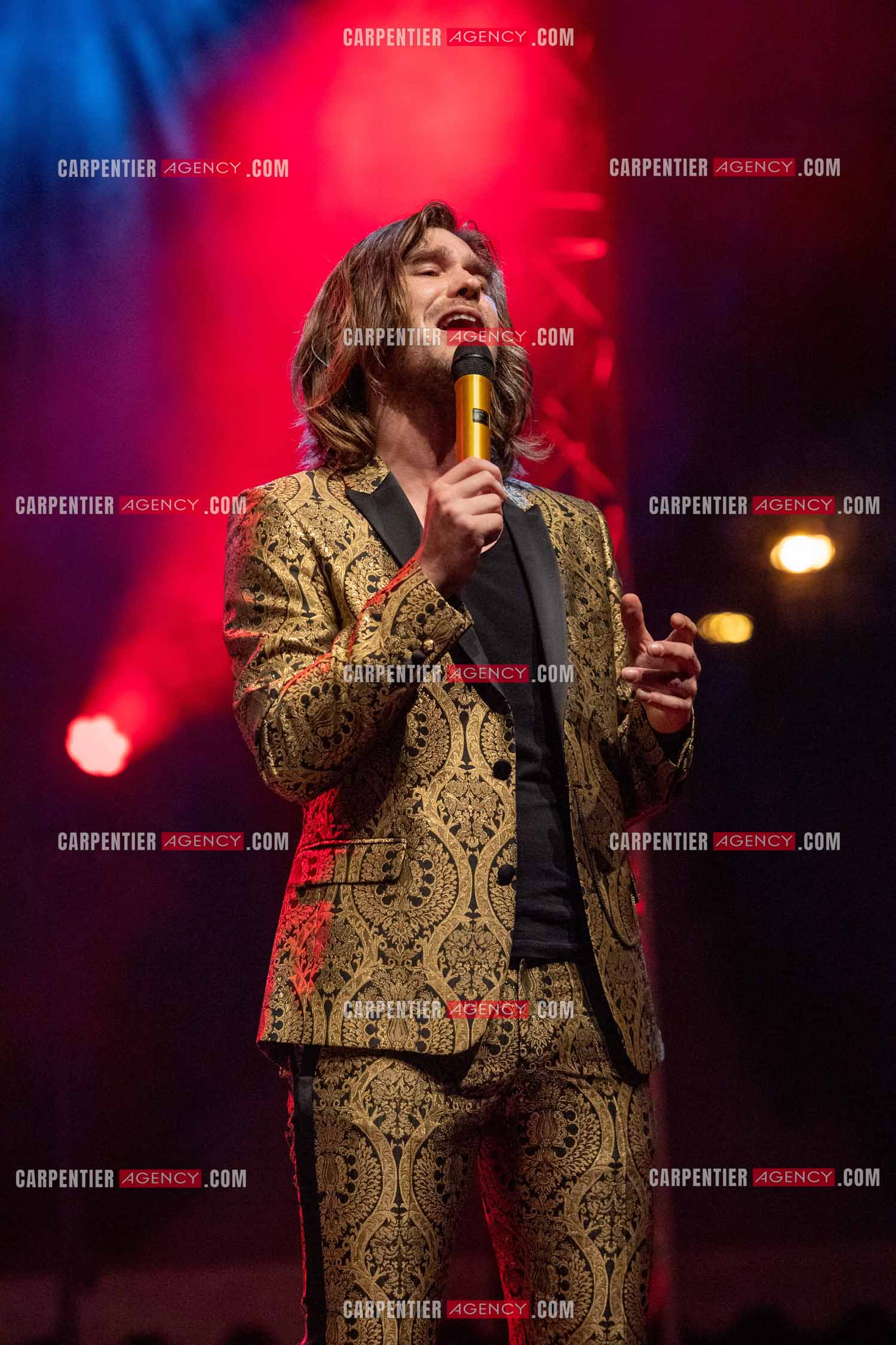 Le ténor Amaury Vassili en concert piano voix au Festival de Sanary.   ( Exclusif )