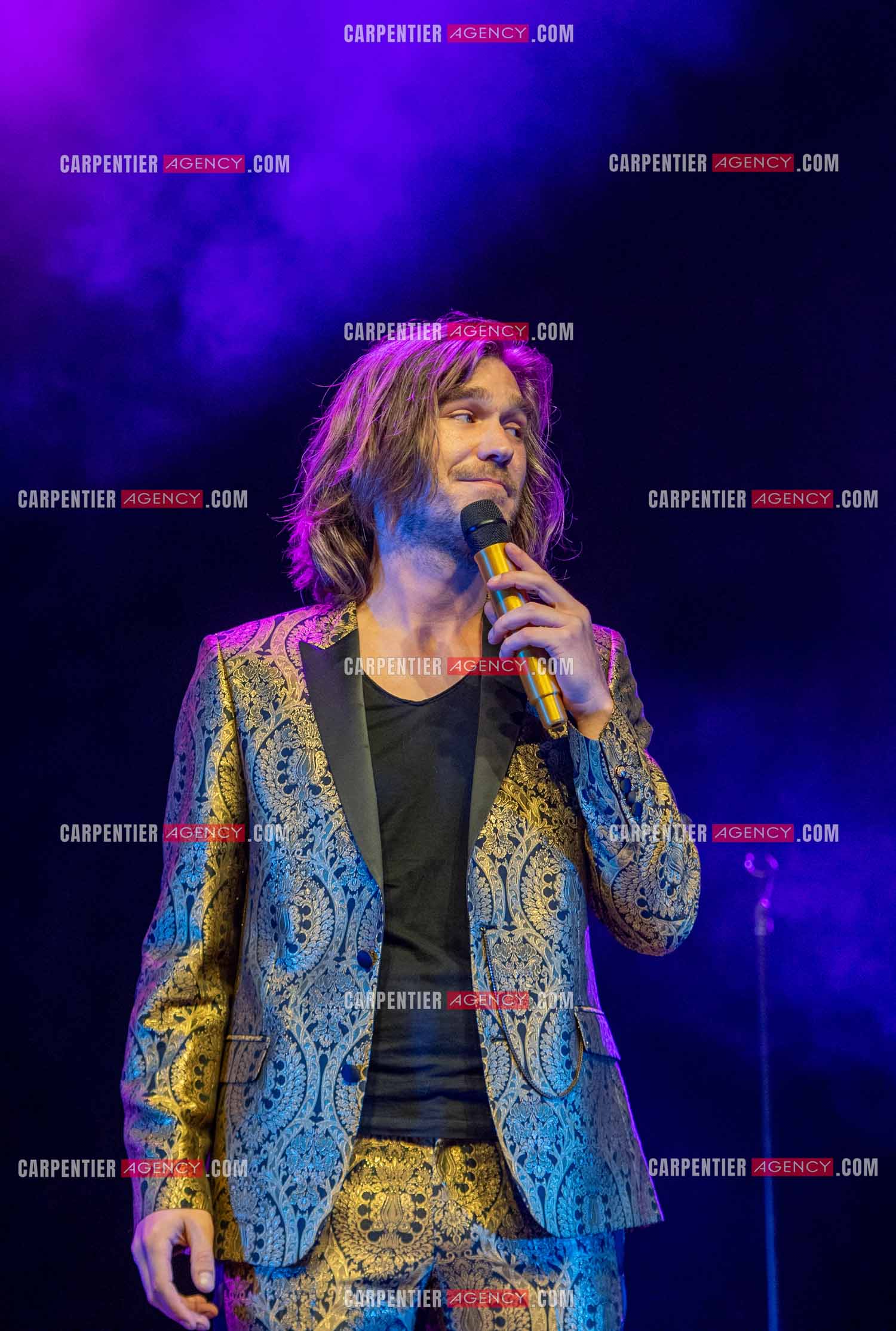 Le ténor Amaury Vassili en concert piano voix au Festival de Sanary.   ( Exclusif )