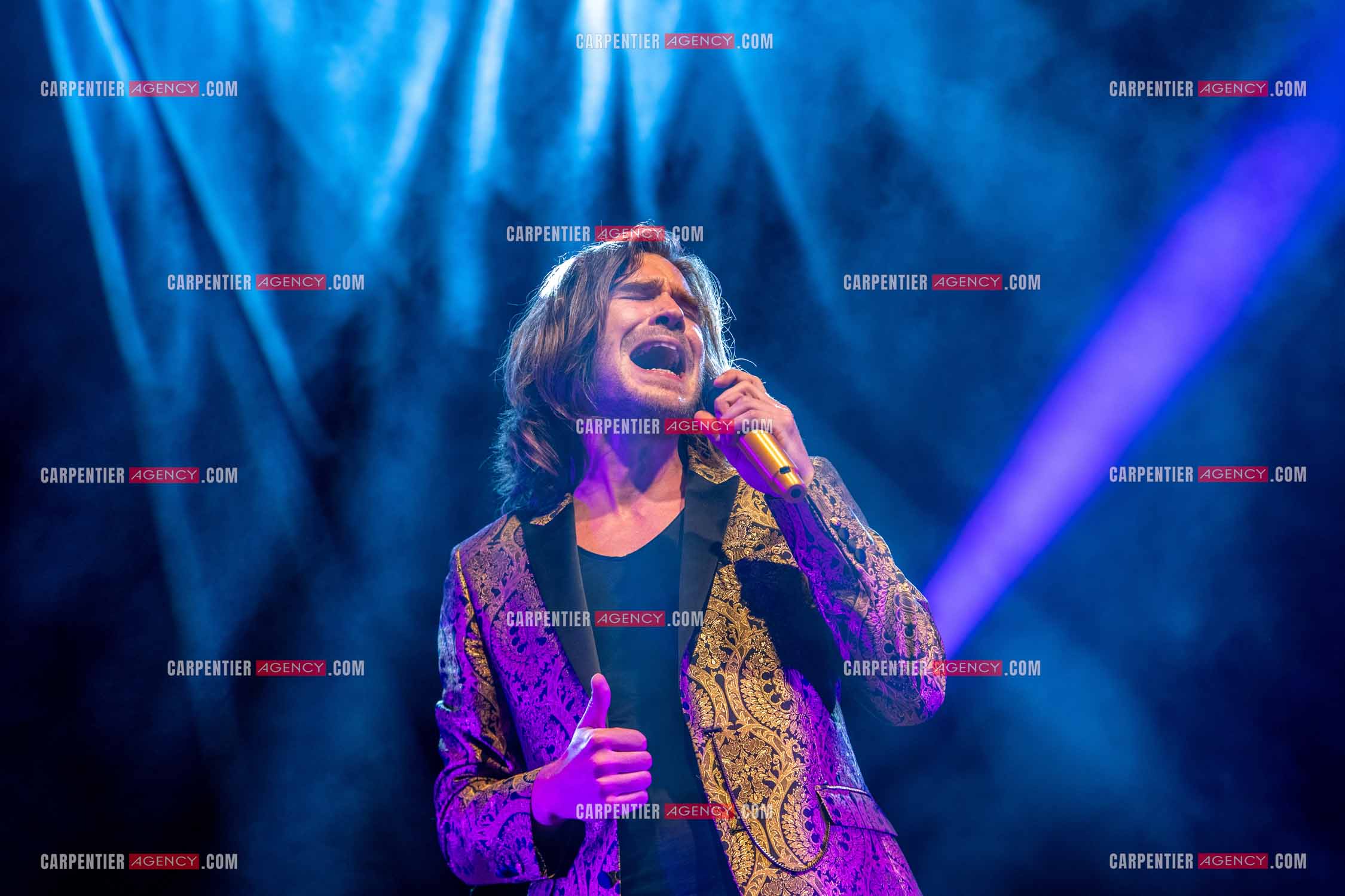 Le ténor Amaury Vassili en concert piano voix au Festival de Sanary.   ( Exclusif )