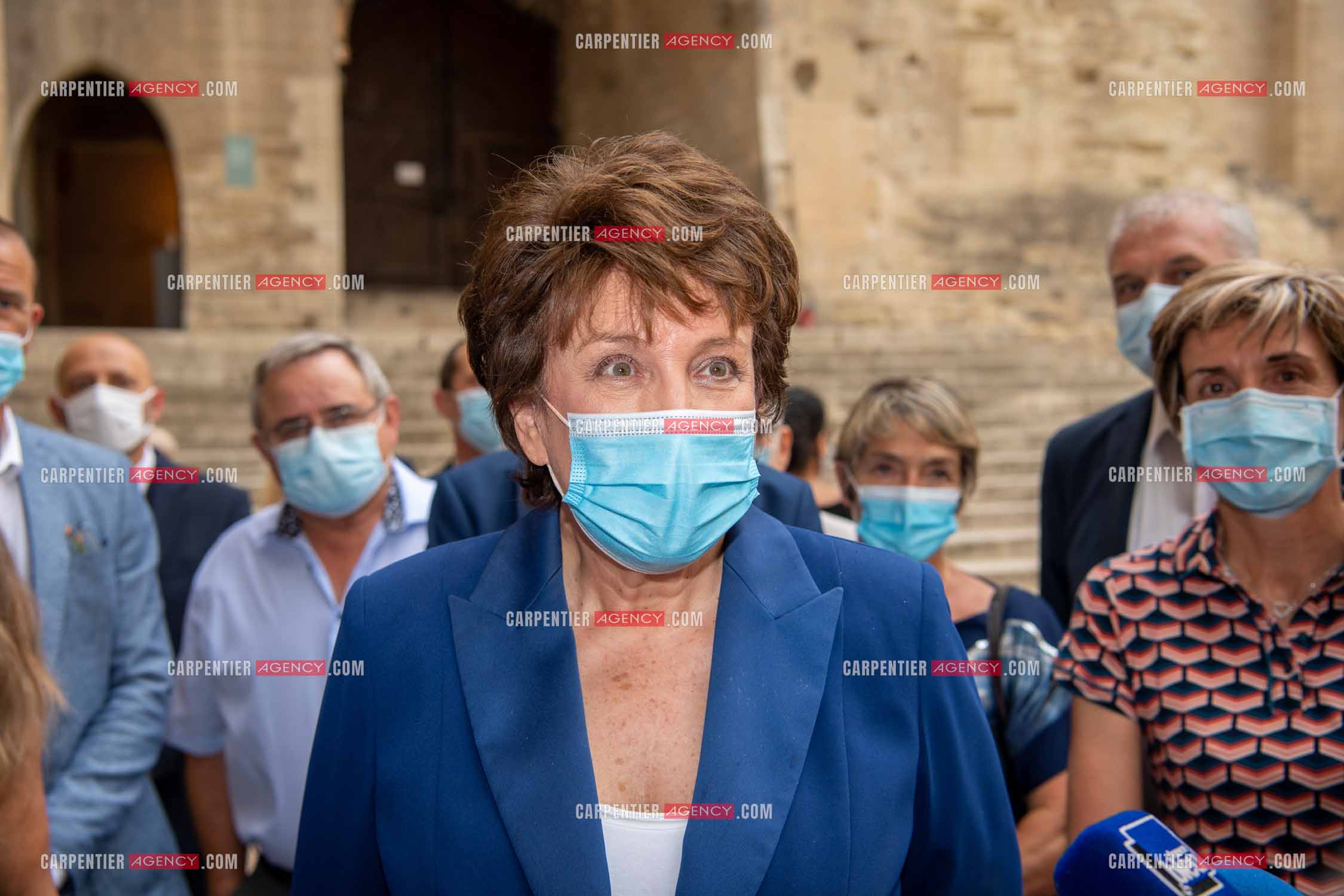 Roselyne Bachelot-Narquin, ministre de la Culture en déplacement a Avignon pour une Visite du Palais des Papes et échanges avec les artistes et les directrices et directeurs des théâtres suivi d'un spectacle vivant de clôture du festival Le souffle d’Avignon.