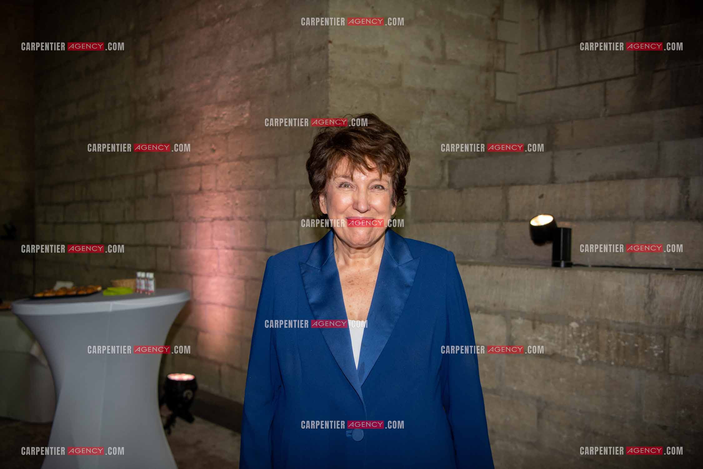 Roselyne Bachelot-Narquin, ministre de la Culture en déplacement a Avignon pour une Visite du Palais des Papes et échanges avec les artistes et les directrices et directeurs des théâtres suivi d'un spectacle vivant de clôture du festival Le souffle d’Avignon.
