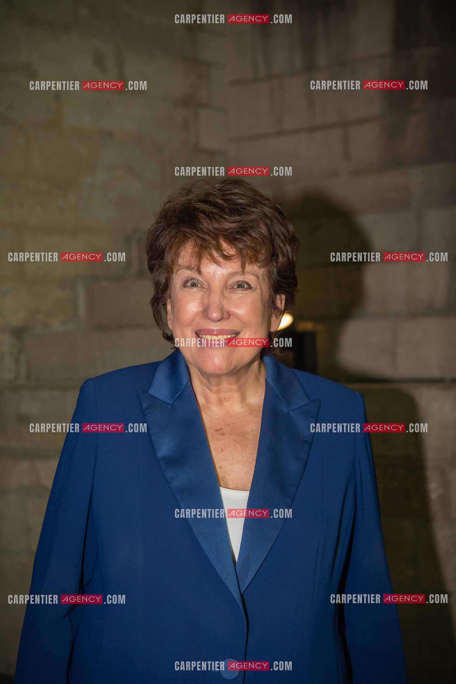 Roselyne Bachelot-Narquin, ministre de la Culture en déplacement a Avignon pour une Visite du Palais des Papes et échanges avec les artistes et les directrices et directeurs des théâtres suivi d'un spectacle vivant de clôture du festival Le souffle d’Avignon.