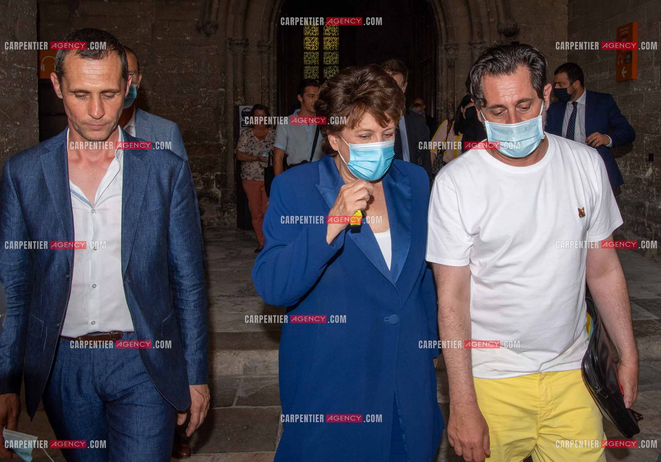 Roselyne Bachelot-Narquin, ministre de la Culture en déplacement a Avignon pour une Visite du Palais des Papes et échanges avec les artistes et les directrices et directeurs des théâtres suivi d'un spectacle vivant de clôture du festival Le souffle d’Avignon.