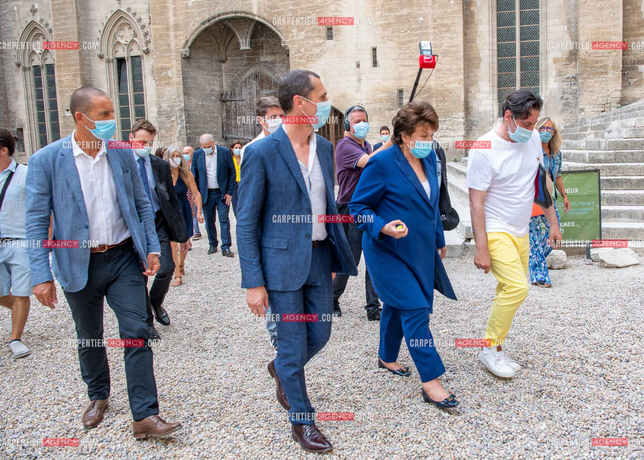 Roselyne Bachelot-Narquin, ministre de la Culture en déplacement a Avignon pour une Visite du Palais des Papes et échanges avec les artistes et les directrices et directeurs des théâtres suivi d'un spectacle vivant de clôture du festival Le souffle d’Avignon.