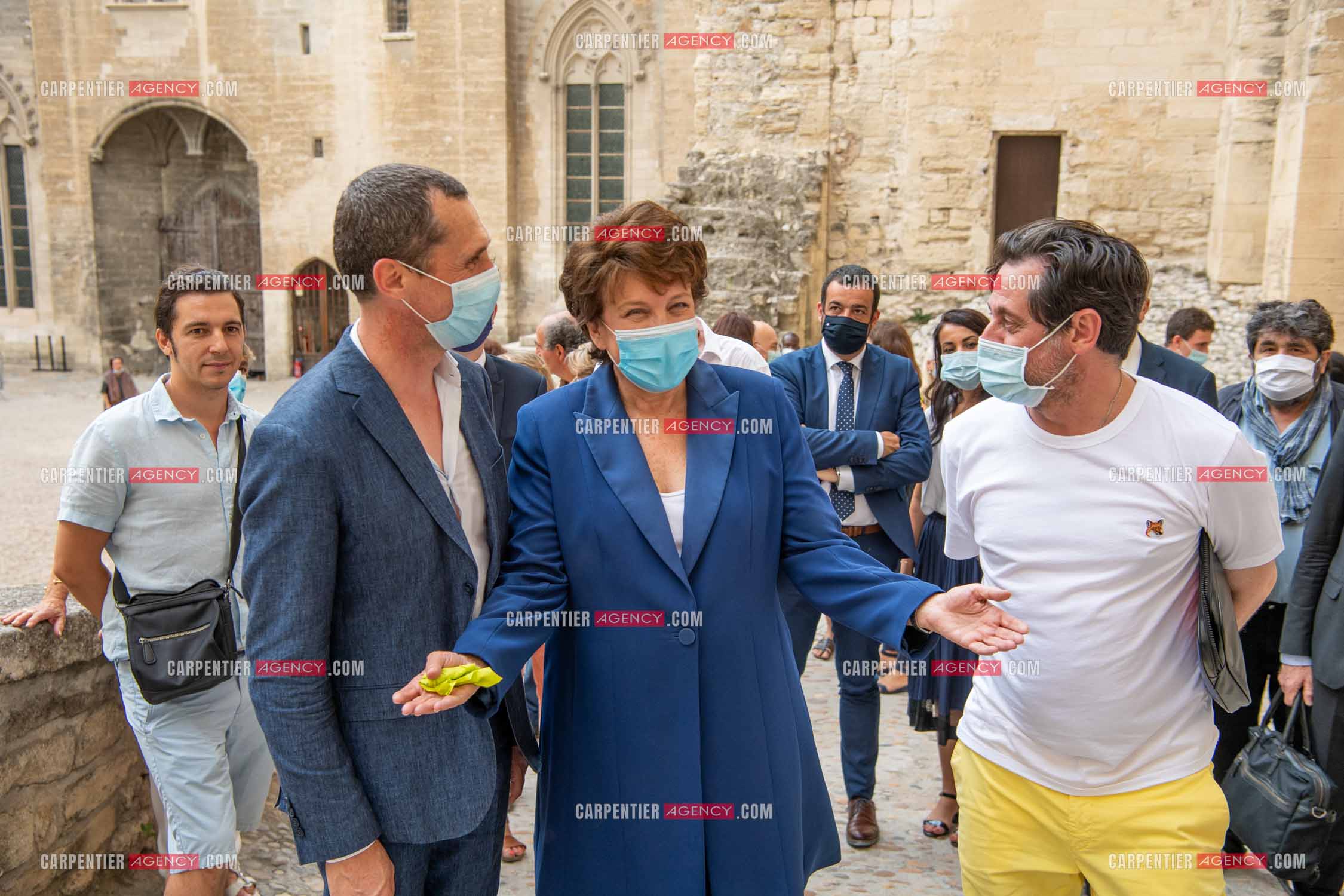 Roselyne Bachelot-Narquin, ministre de la Culture en déplacement a Avignon pour une Visite du Palais des Papes et échanges avec les artistes et les directrices et directeurs des théâtres suivi d'un spectacle vivant de clôture du festival Le souffle d’Avignon.