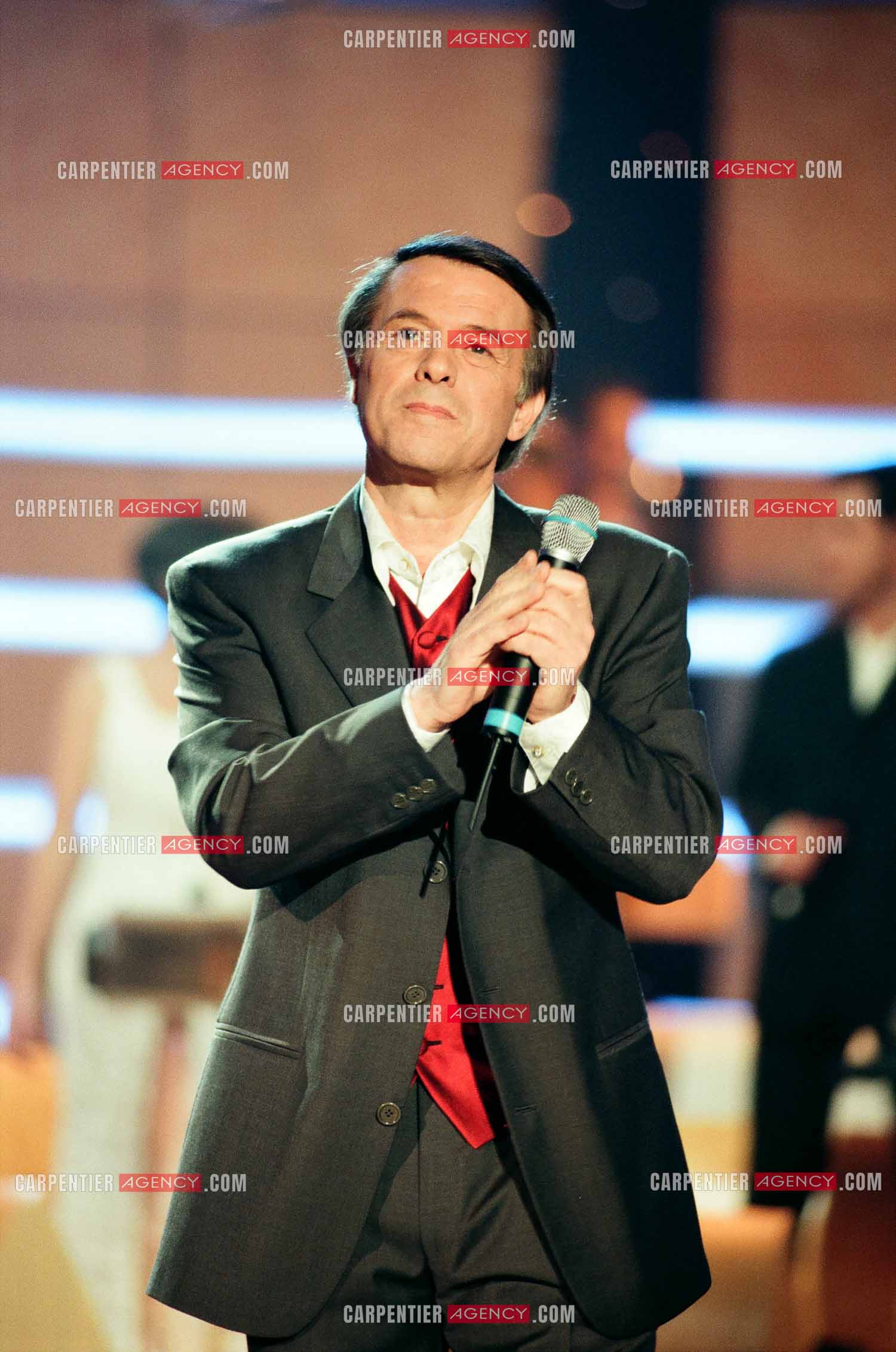 Le chanteur Salvatore Adamo invité de l'émission “ FA SI LA CHANTER “.     ( Exclusif )