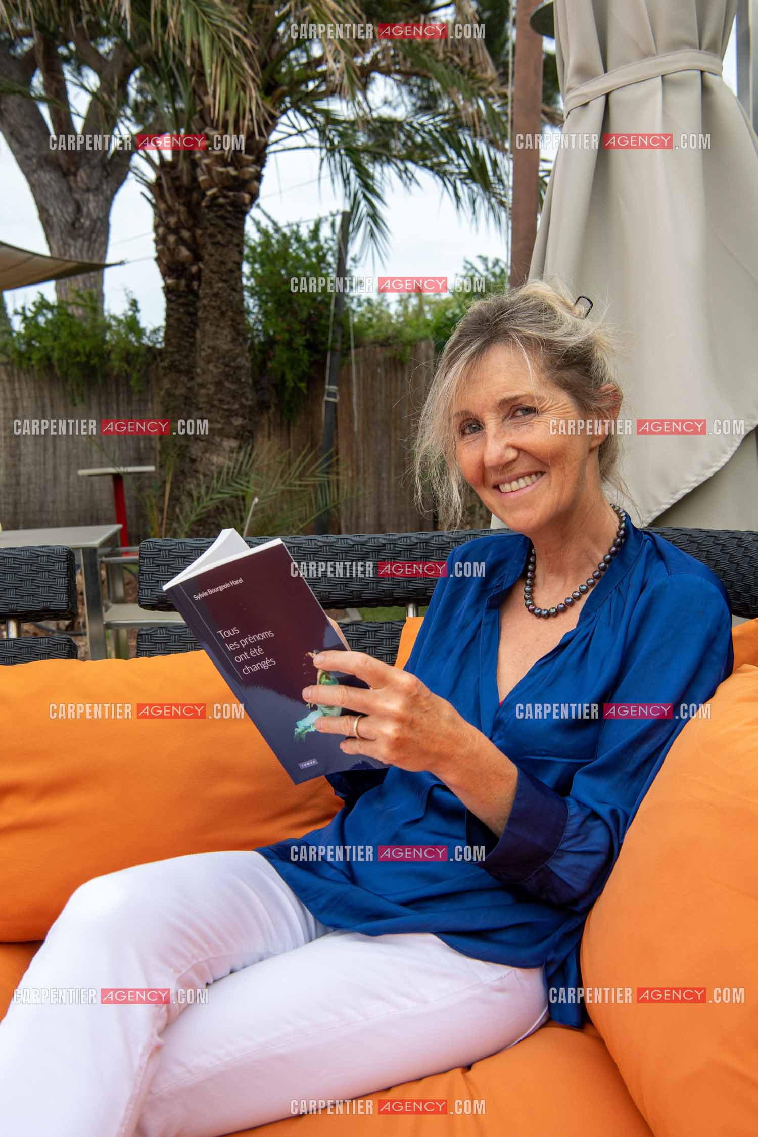 L'auteure Sylvie Bourgeois à Ramatuelle pour la sortie de son nouveau roman " Tous les prénoms ont été changés ".   ( Exclusif )