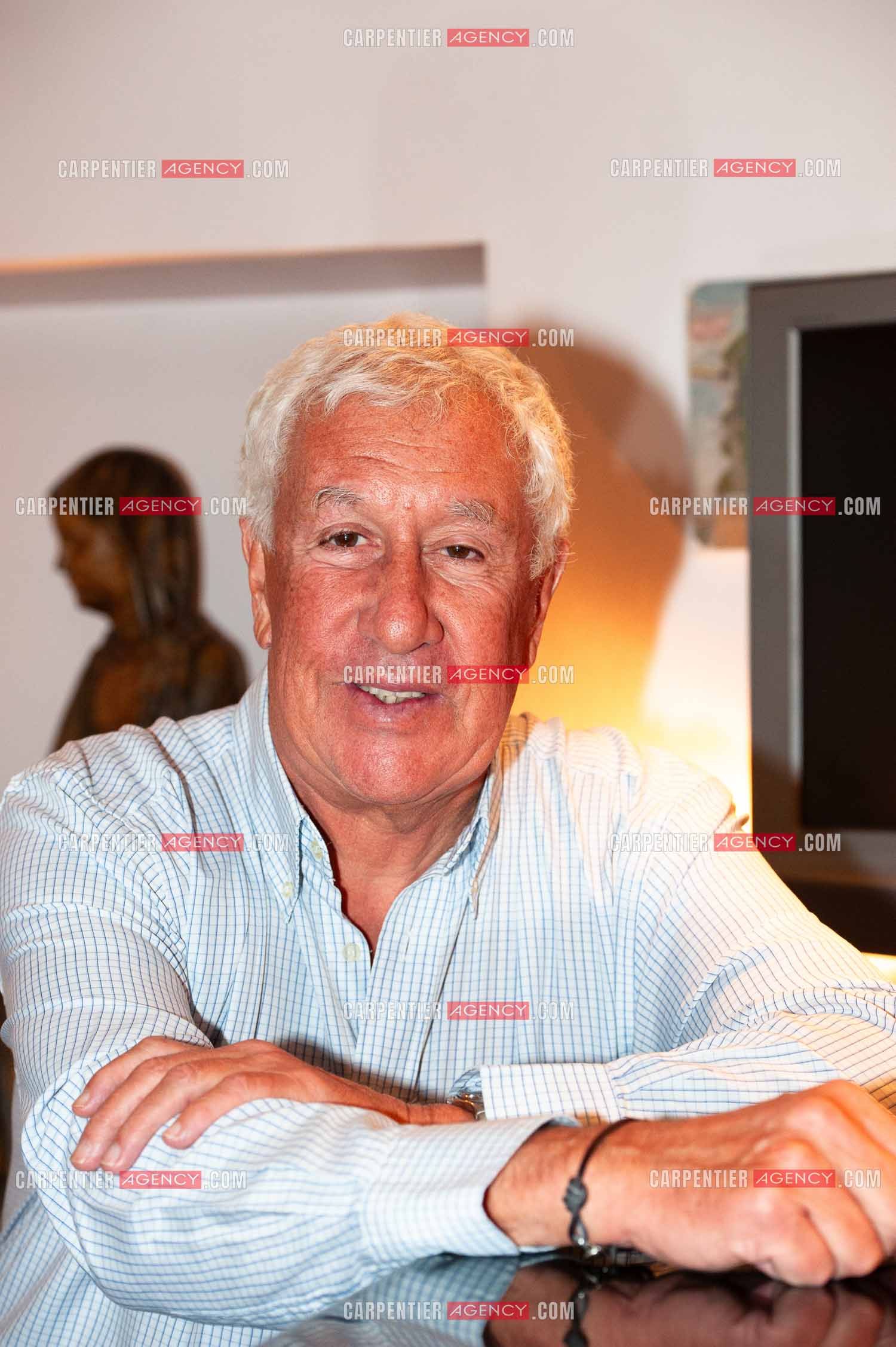 L'animateur Stéphane Collaro chez lui à la Porte de St Cloud.   ( Exclusif )