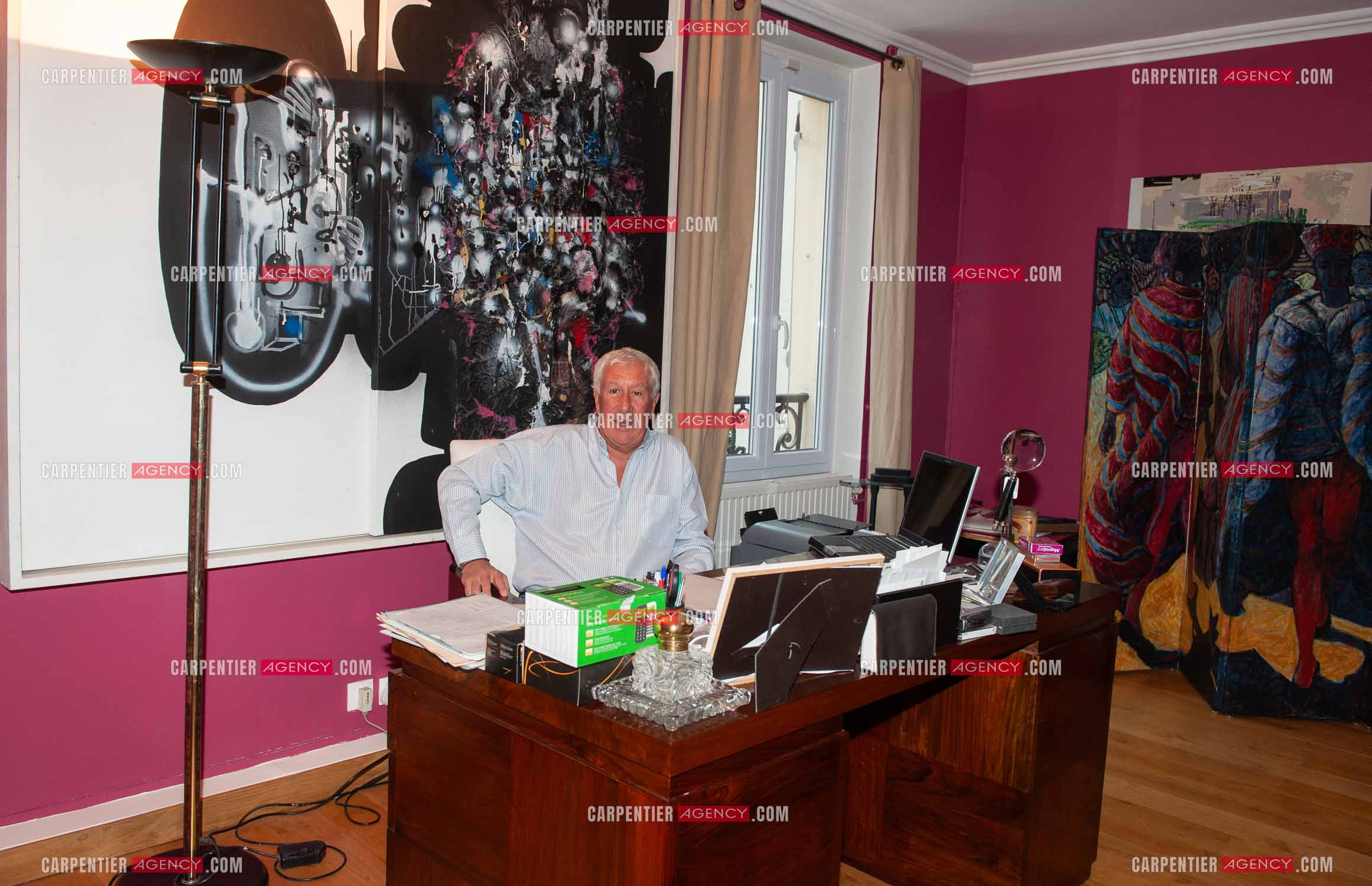 L'animateur Stéphane Collaro chez lui à la Porte de St Cloud.   ( Exclusif )