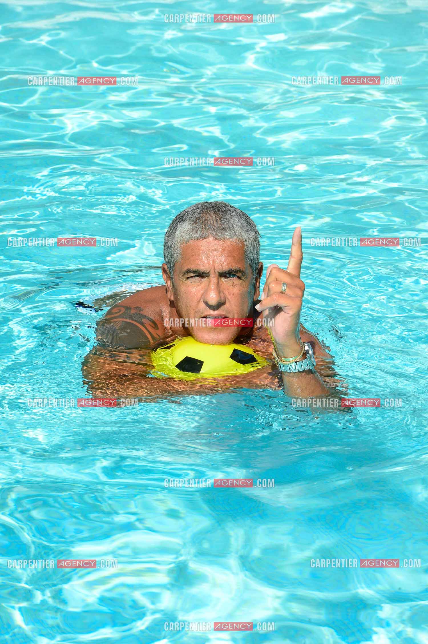 L'acteur Samy Naceri en vacances a St Tropez.  ( Exclusif )