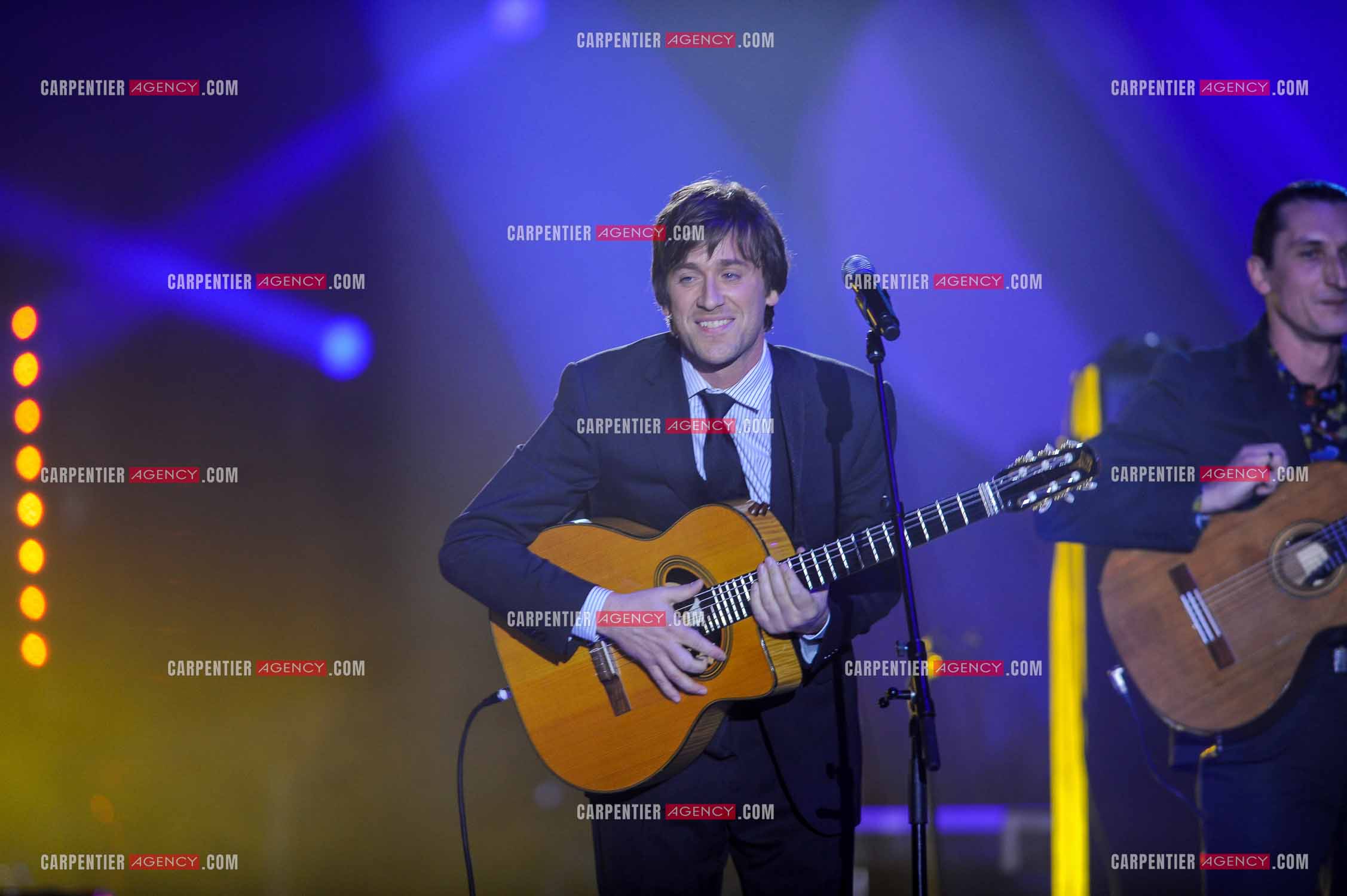 Le chanteur Thomas Dutronc en concert au Zénith de Paris pour le concert “SOL EN SI“ au profit du SIDA.