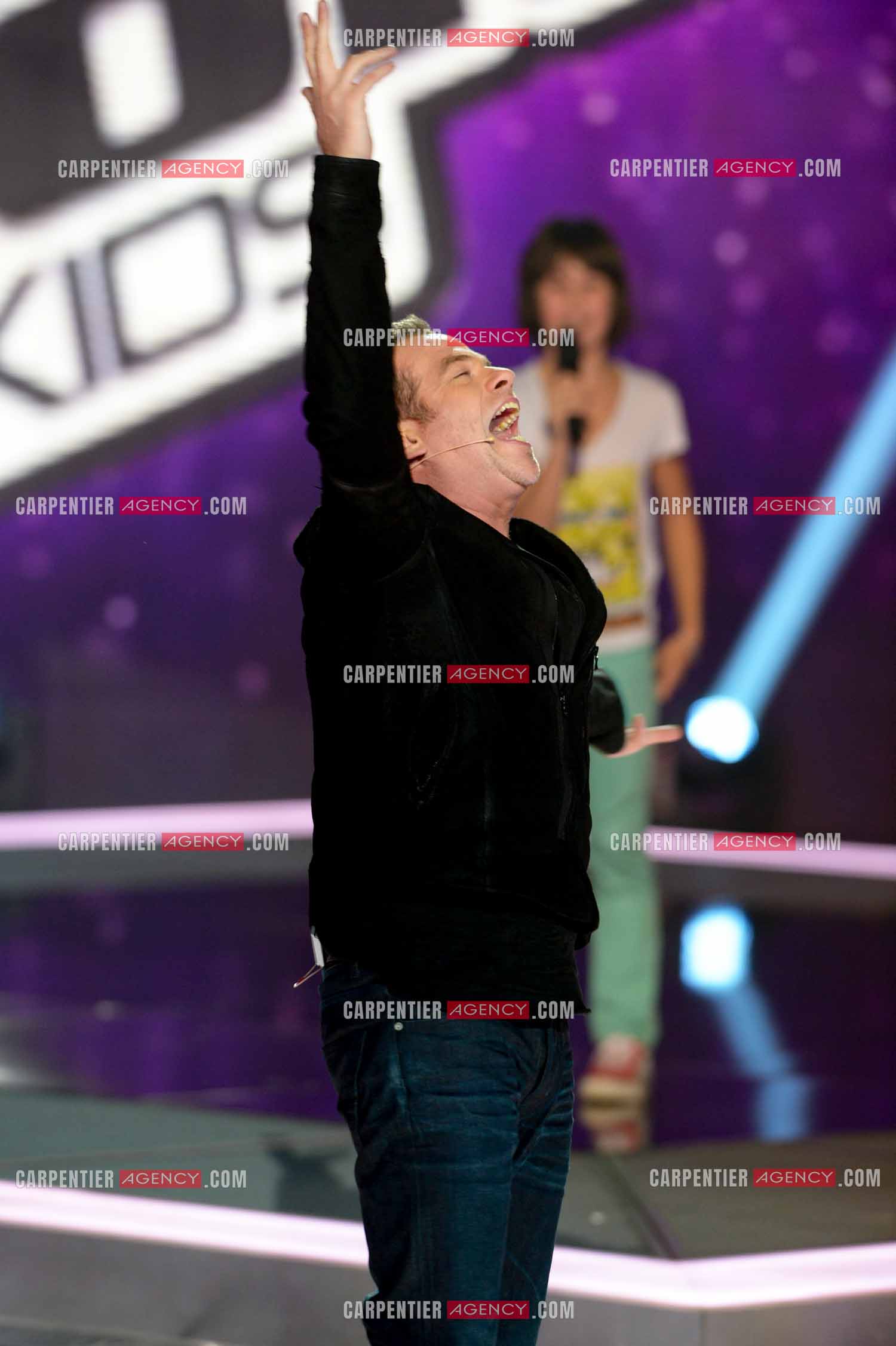 Le chanteur Garou coach dans l'émission The Voice saison 2.        ( Exclusif )