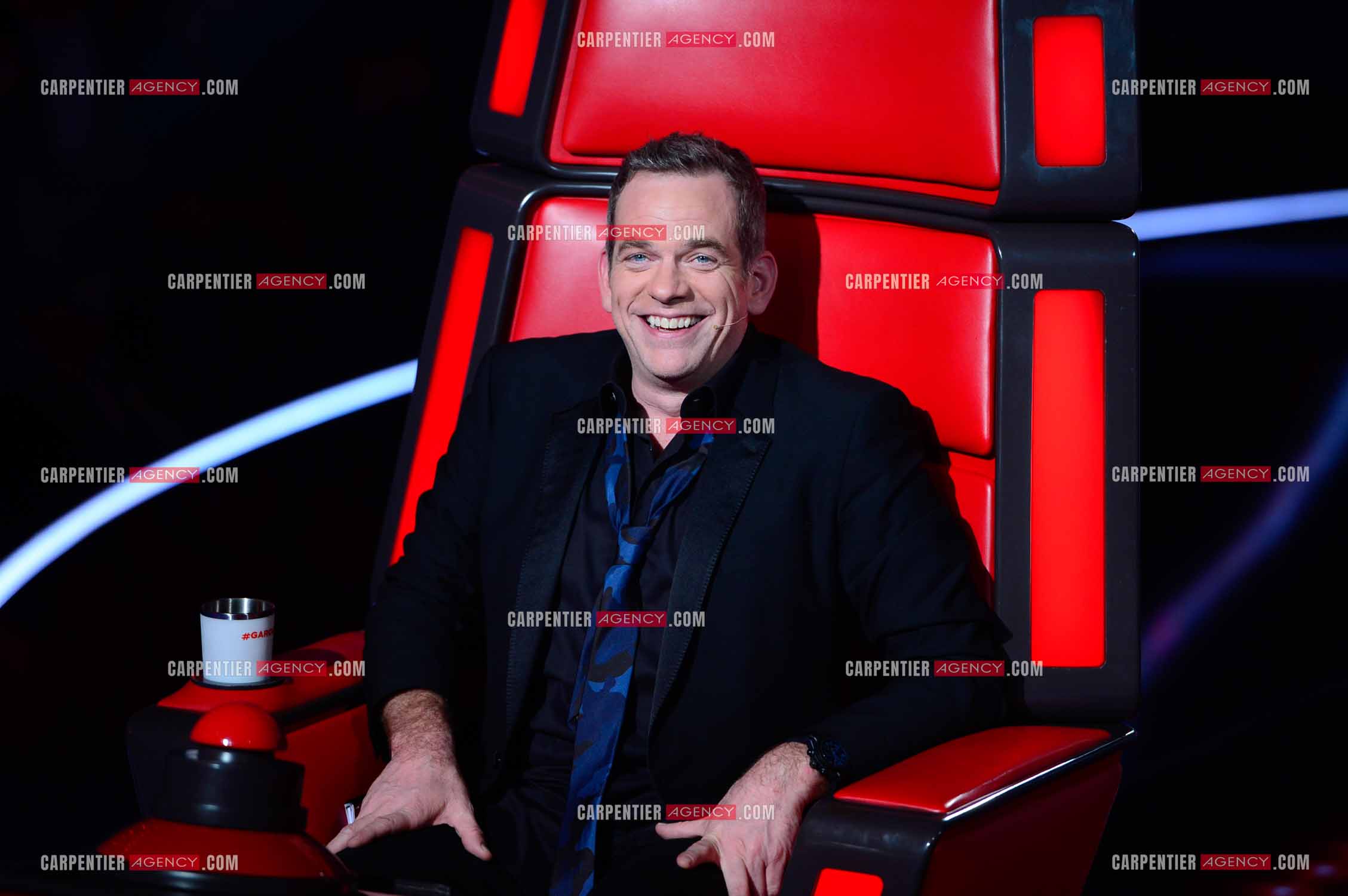 Le chanteur Garou coach  dans l'émission The Voice saison 3.        ( Exclusif )