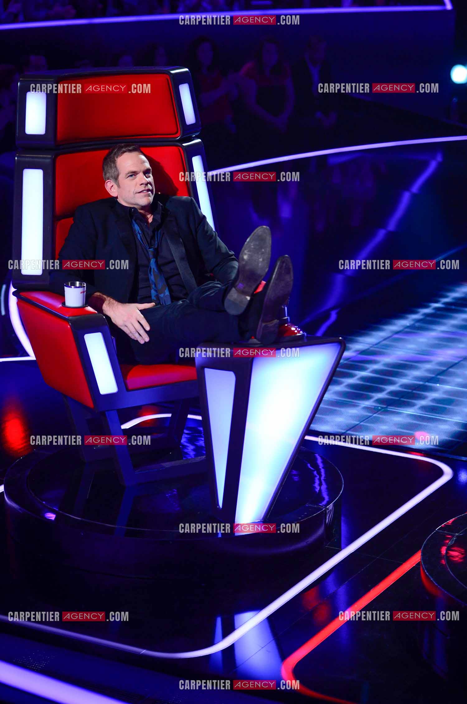Le chanteur Garou coach  dans l'émission The Voice saison 3.        ( Exclusif )