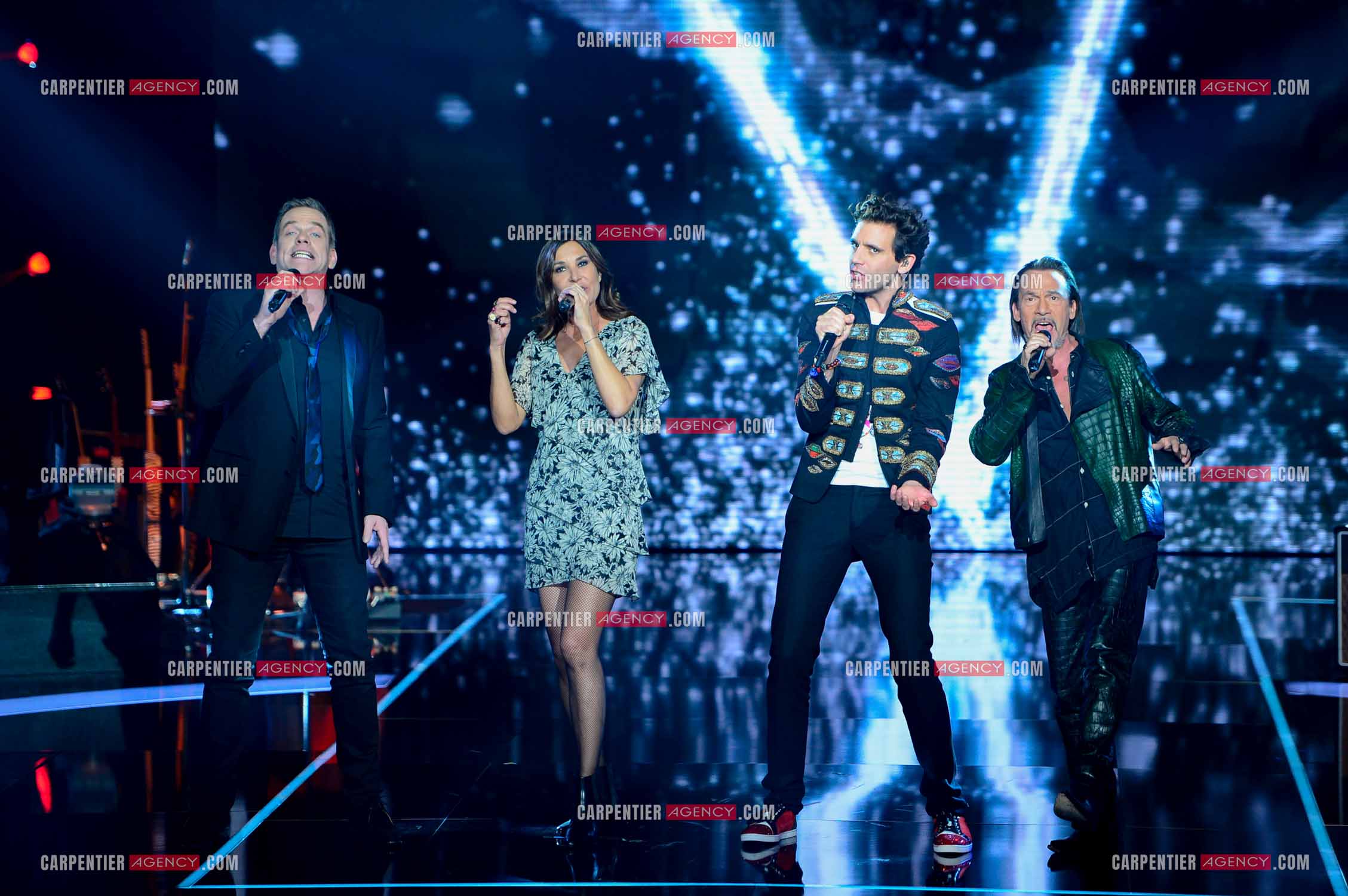 Les quatre coachs Garou, Zazie, Mika et Florent Pagny   sur le plateau de l'émission THE VOICE. ( Exclusif )