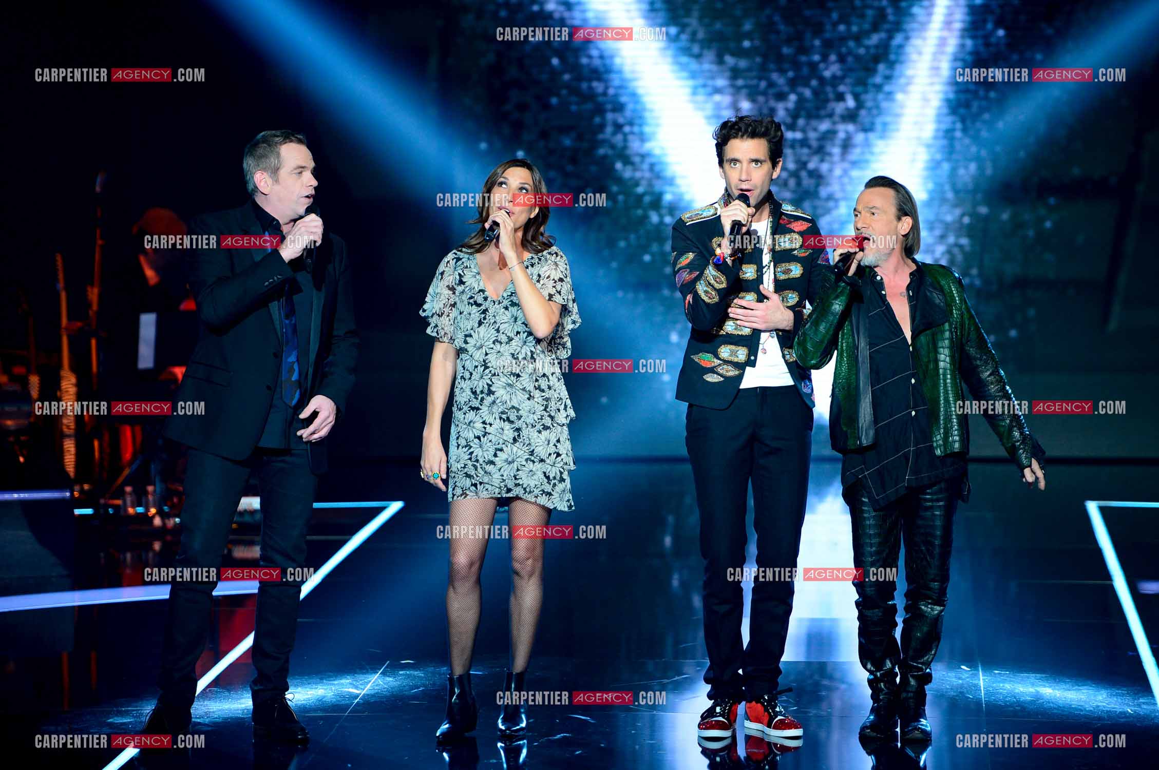 Les quatre coachs Garou, Zazie, Mika et Florent Pagny   sur le plateau de l'émission THE VOICE. ( Exclusif )
