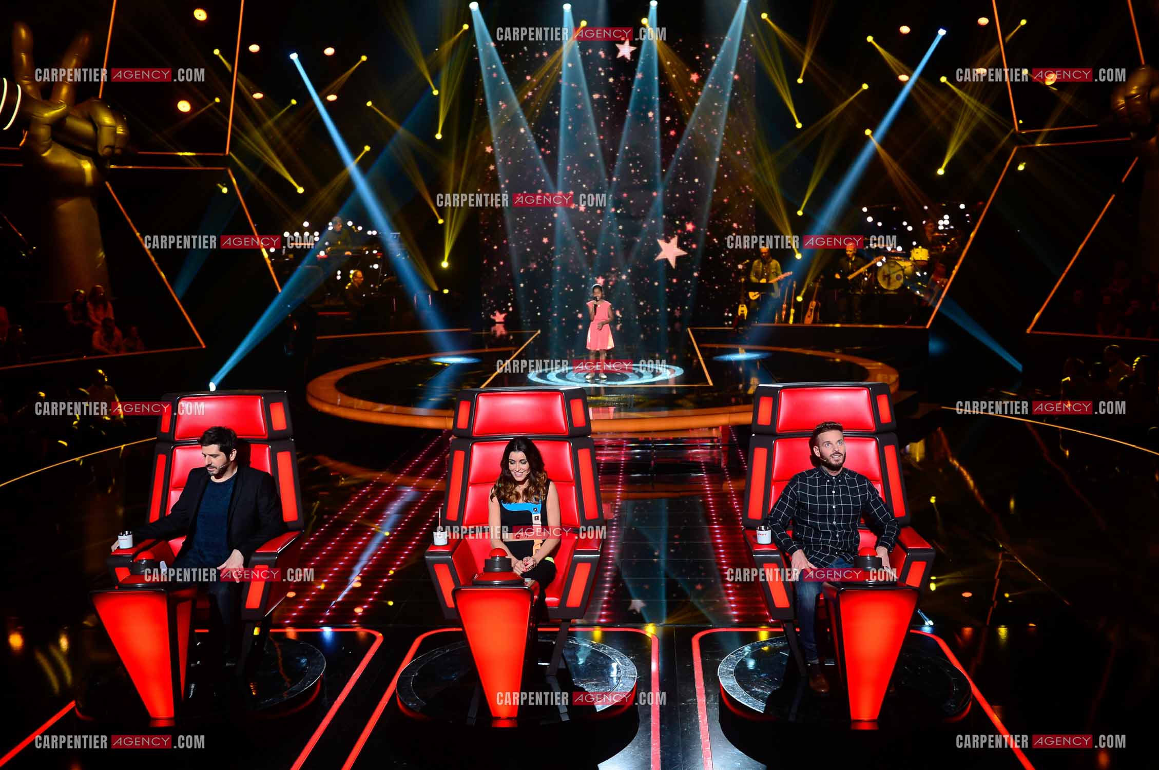 Saison 3 de l'émission The Voice Kids en 2015. Les trois coachs de cette saison, Patrick Fiori, Jenifer et Matt Pokora.        ( Exclusif )