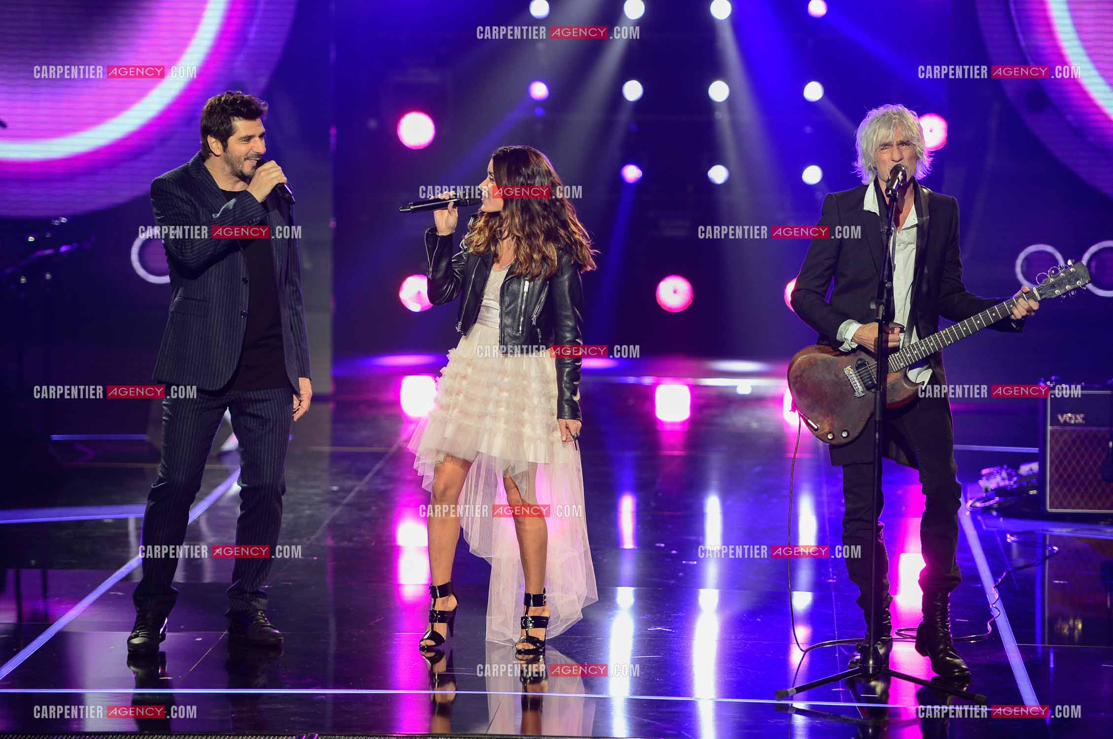 Saison 2 de The Voice Kids. Finale de la saison le 23 oct 2015. Les trois coachs, Patrick Fiori, Jenifer et Louis Bertignac.              ( Exclusif )