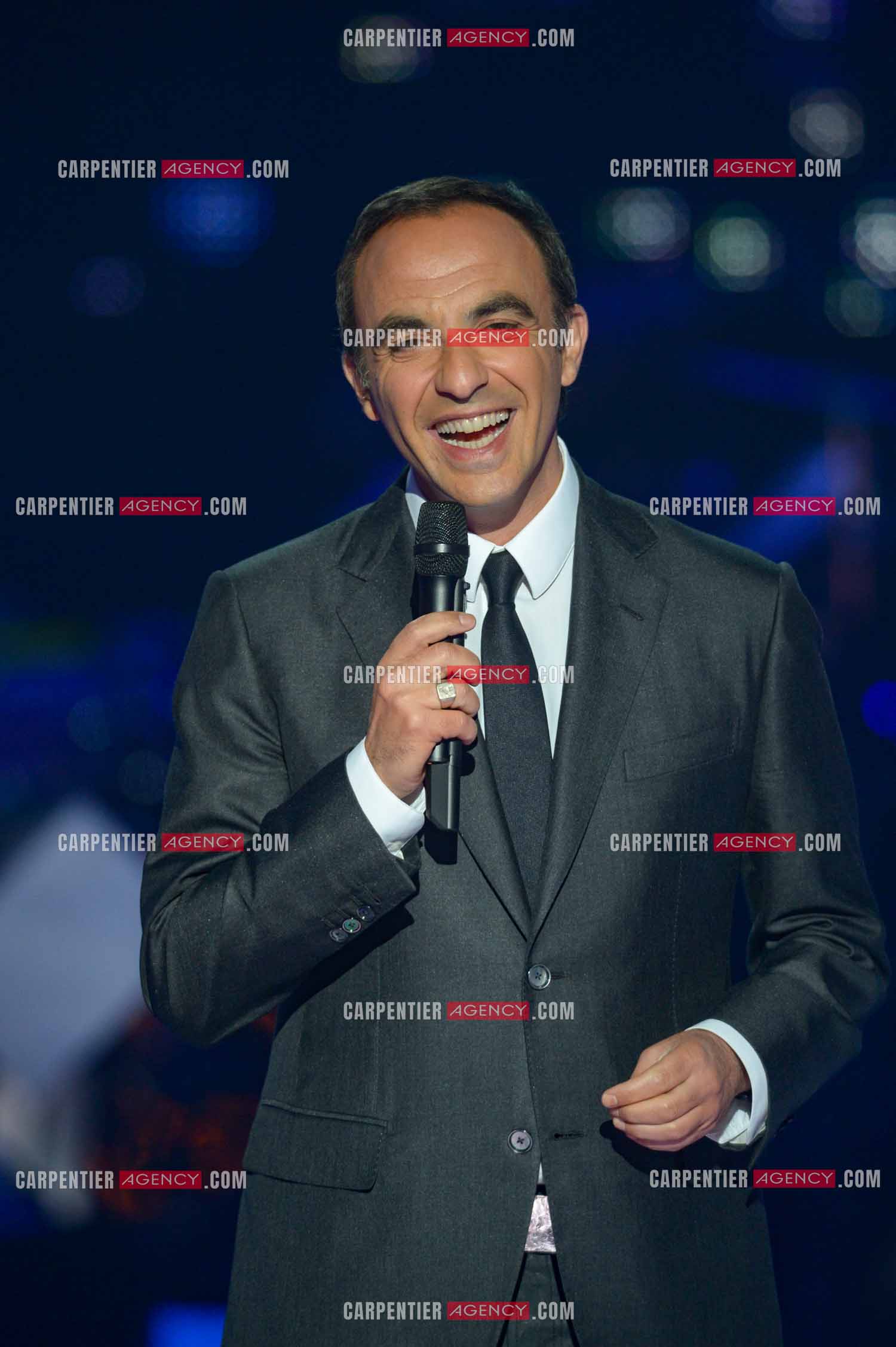 L'animateur Nikos Aliagas lors de l'émission The Voice.     ( Exclusif )