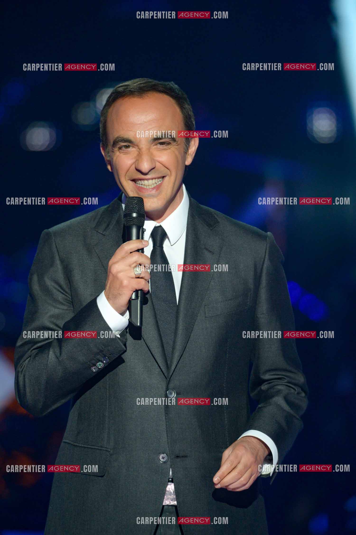 L'animateur Nikos Aliagas lors de l'émission The Voice.     ( Exclusif )