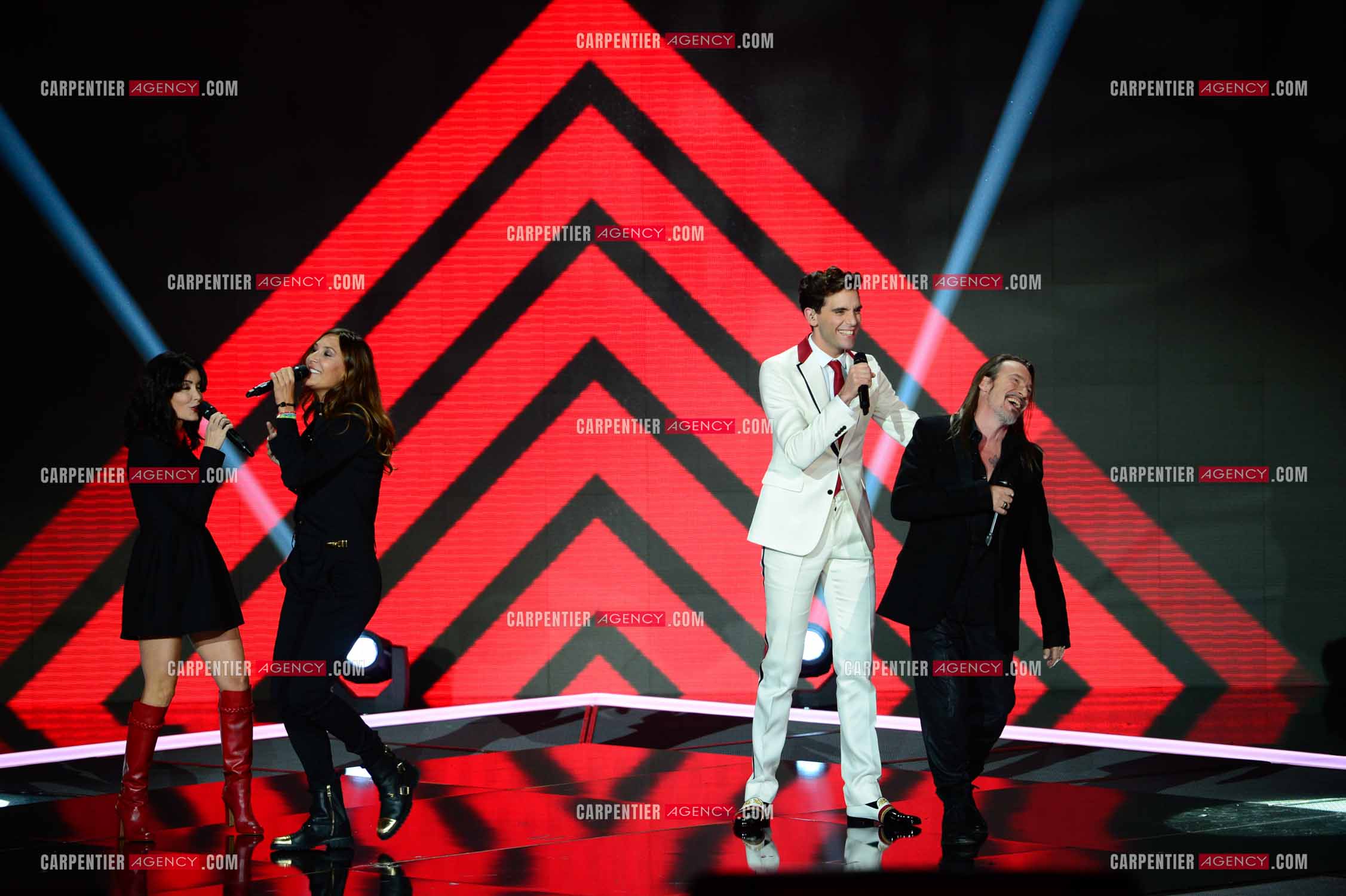 Les quatre coachs Zazie, Mika, Florent Pagny et Jenifer sur le plateau de l'émission THE VOICE. ( Exclusif )