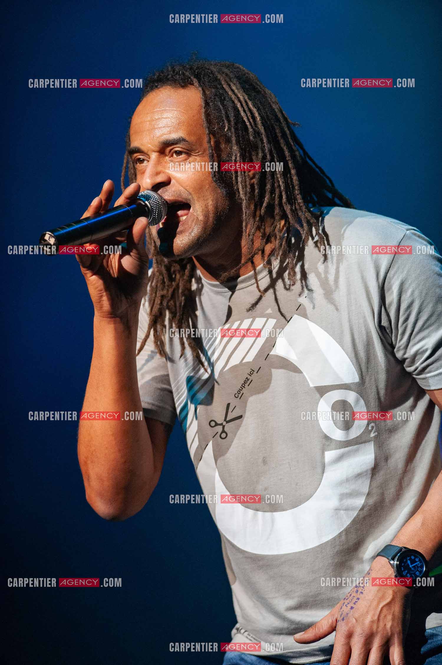 Grand concert au Zénith de Paris “ ULTIMATUM PLANETE ZÉNITH “ le 22 Nov 2009. Le chanteur Yannick Noah.                                    ( Exclusif )