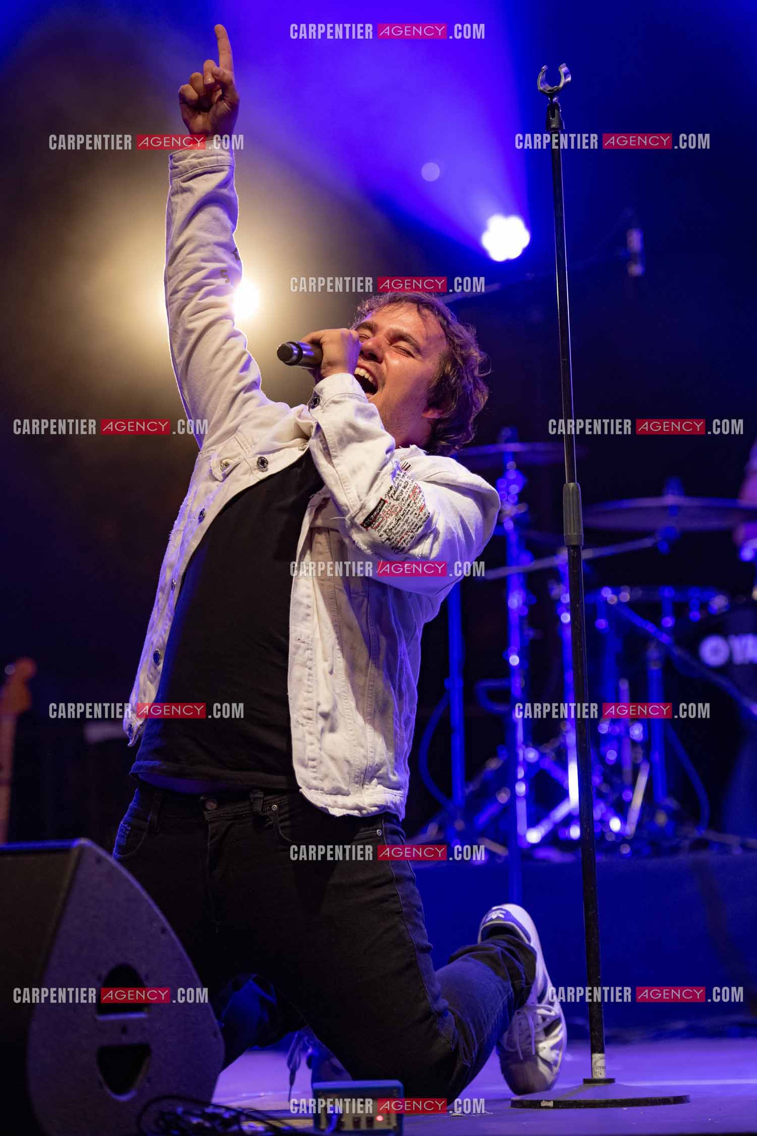 Les gagnants de la saison 2021 de The voice en tournée d'été. Le chanteur Jim Bauer.    ( Exclusif )