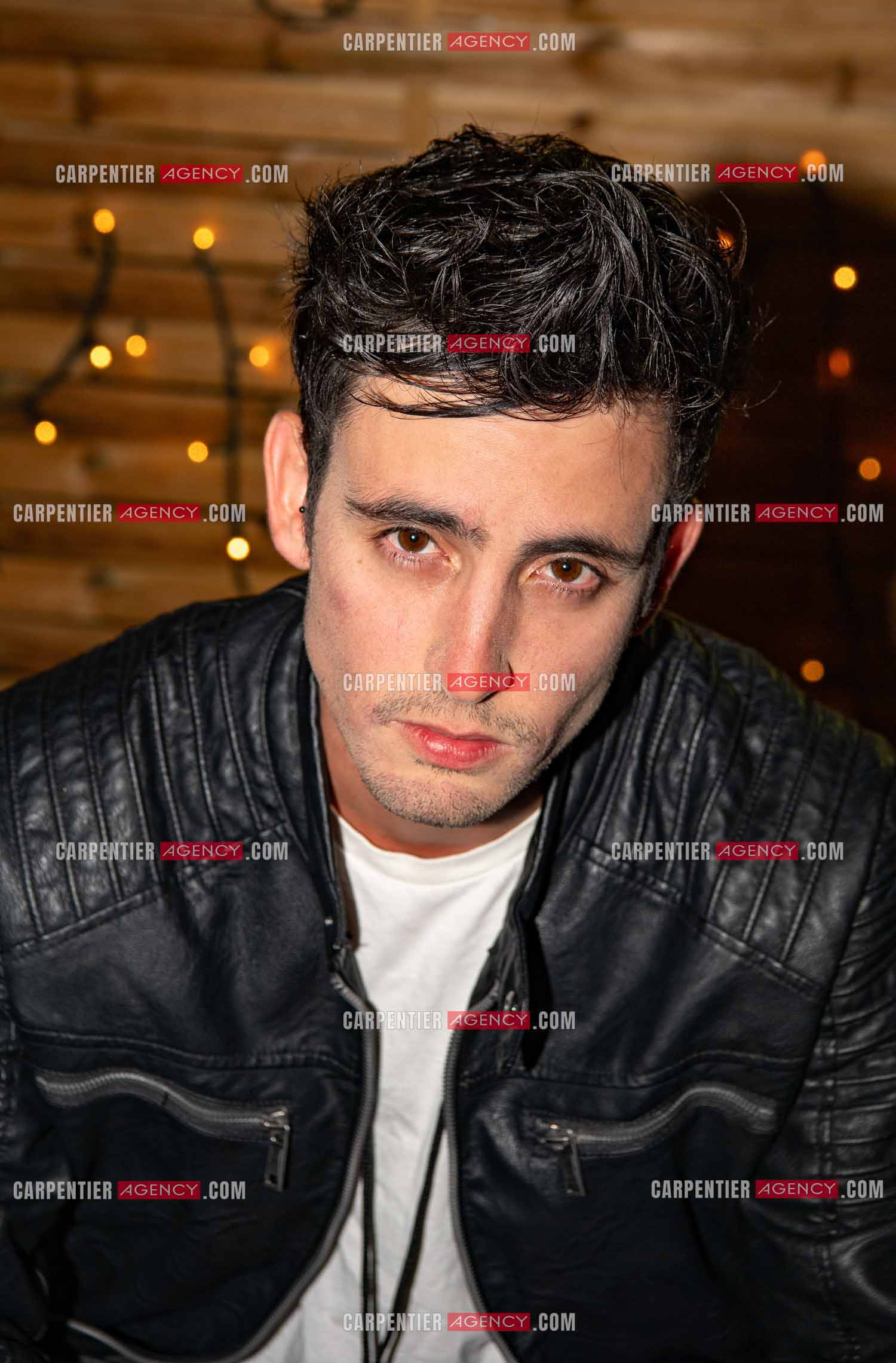 Les gagnants de la saison 2021 de The voice en tournée d'été. Le chanteur Arthur Chaminade.    ( Exclusif )