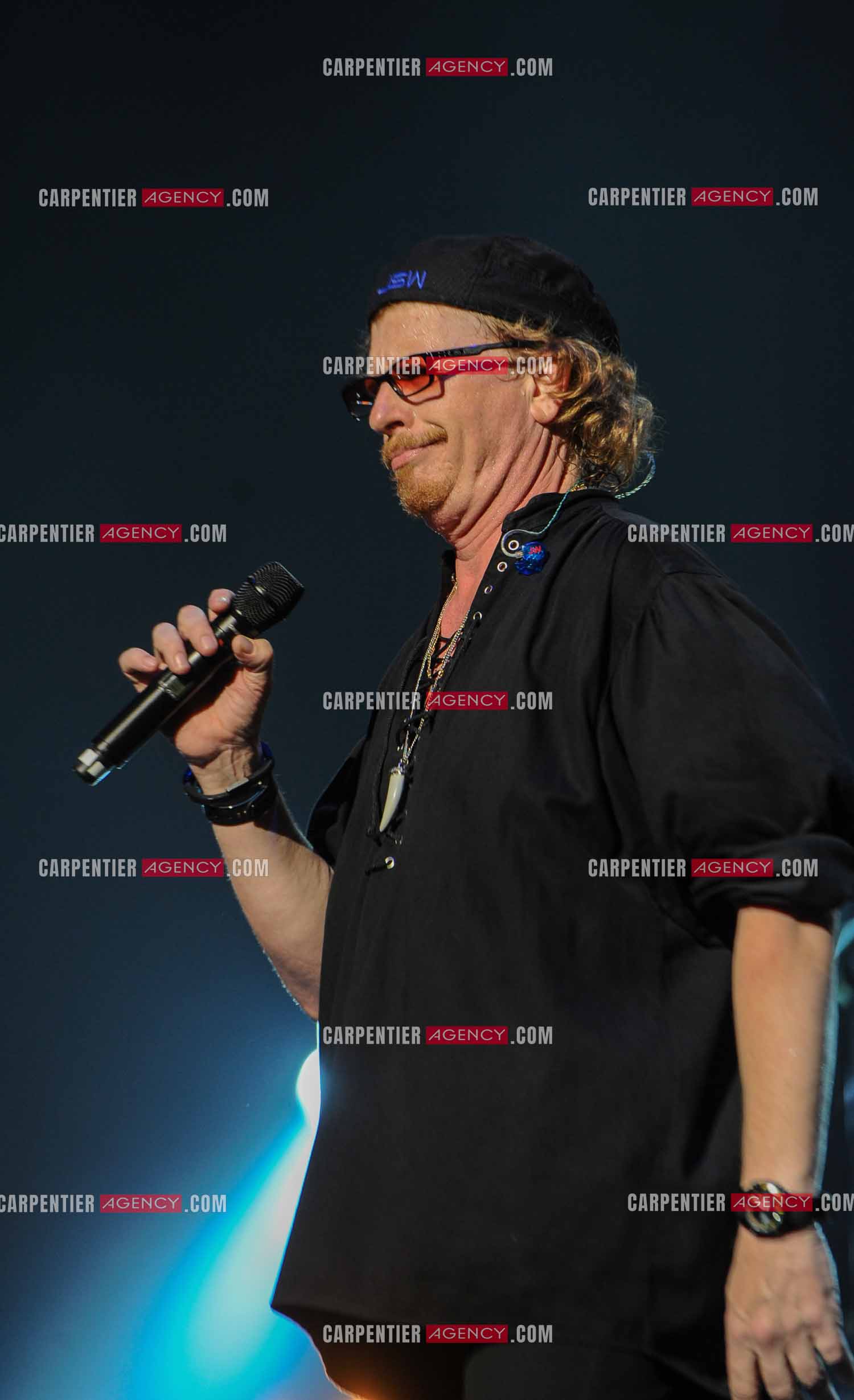 Le groupe Toto en concert au Zénith de Paris. Le chanteur du groupe, Joe Williams. ( Exclusif )