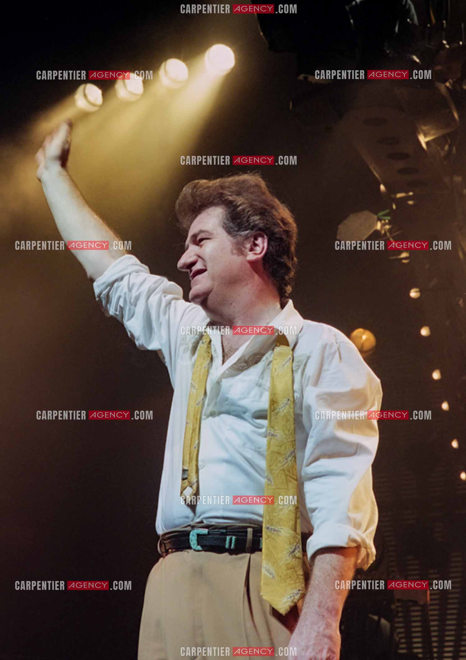 Le chanteur Eddy Mitchell en concert à l'Olympia le 29 mars 1994.