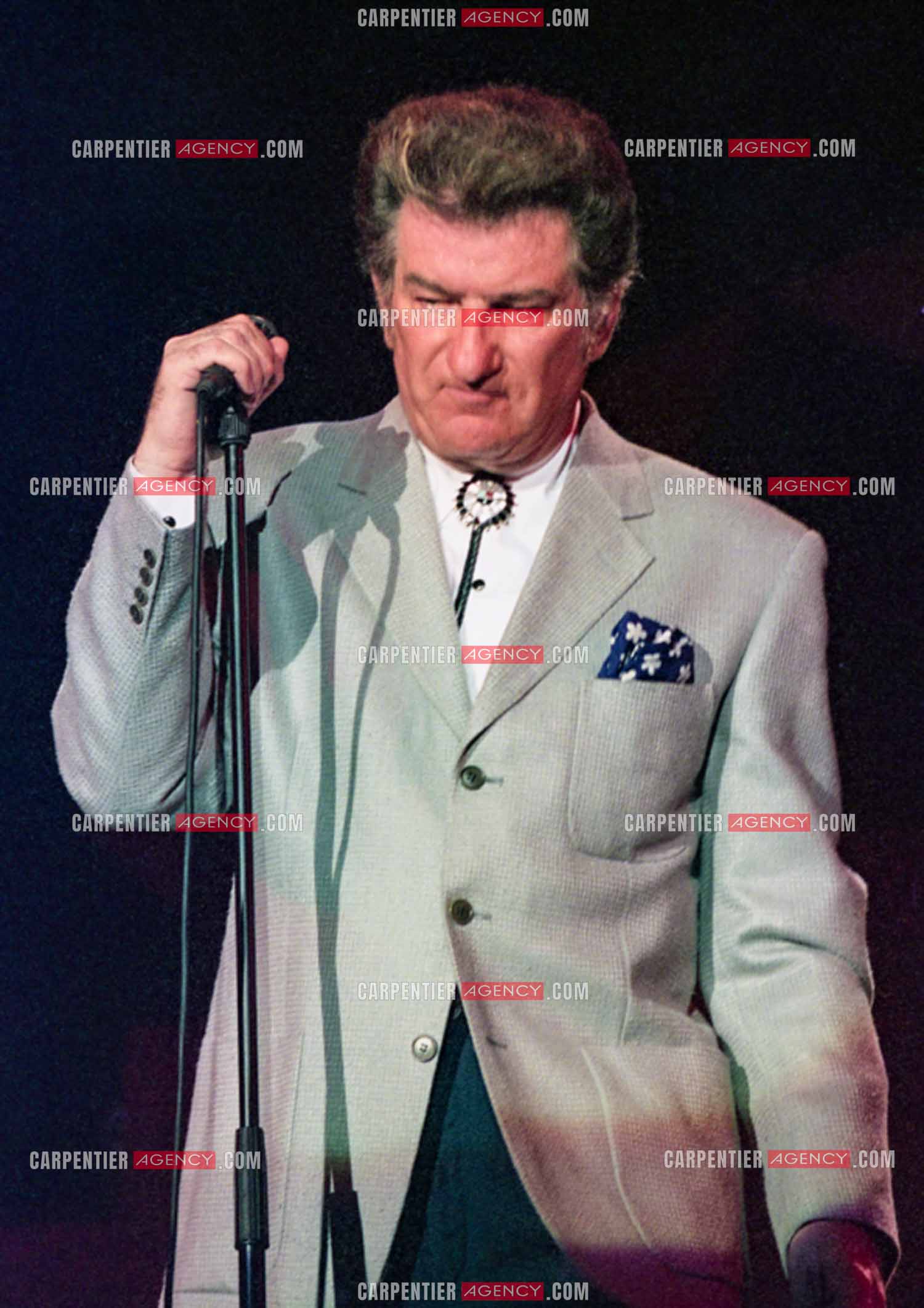 Le chanteur Eddy Mitchell en concert au Zénith de Paris du 08 au 12 février 1994.