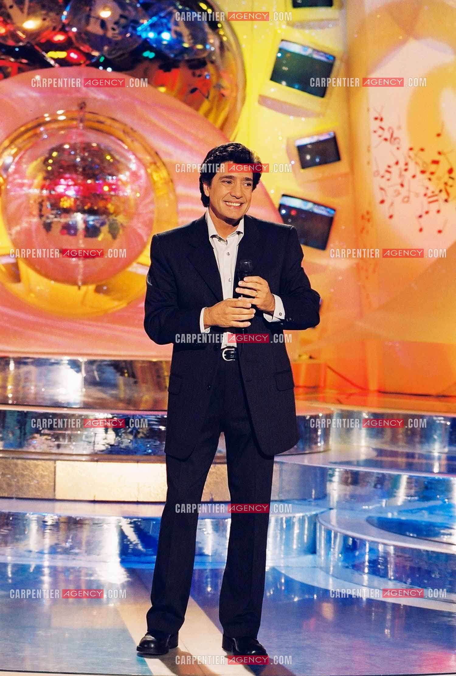 Le chanteur Frédéric François invité de l'émission “La Chance Aux Chansons“ pour la promotion de son nouvel album “Les Plus Grandes Mélodies Italiennes“.  ( Exclusif )