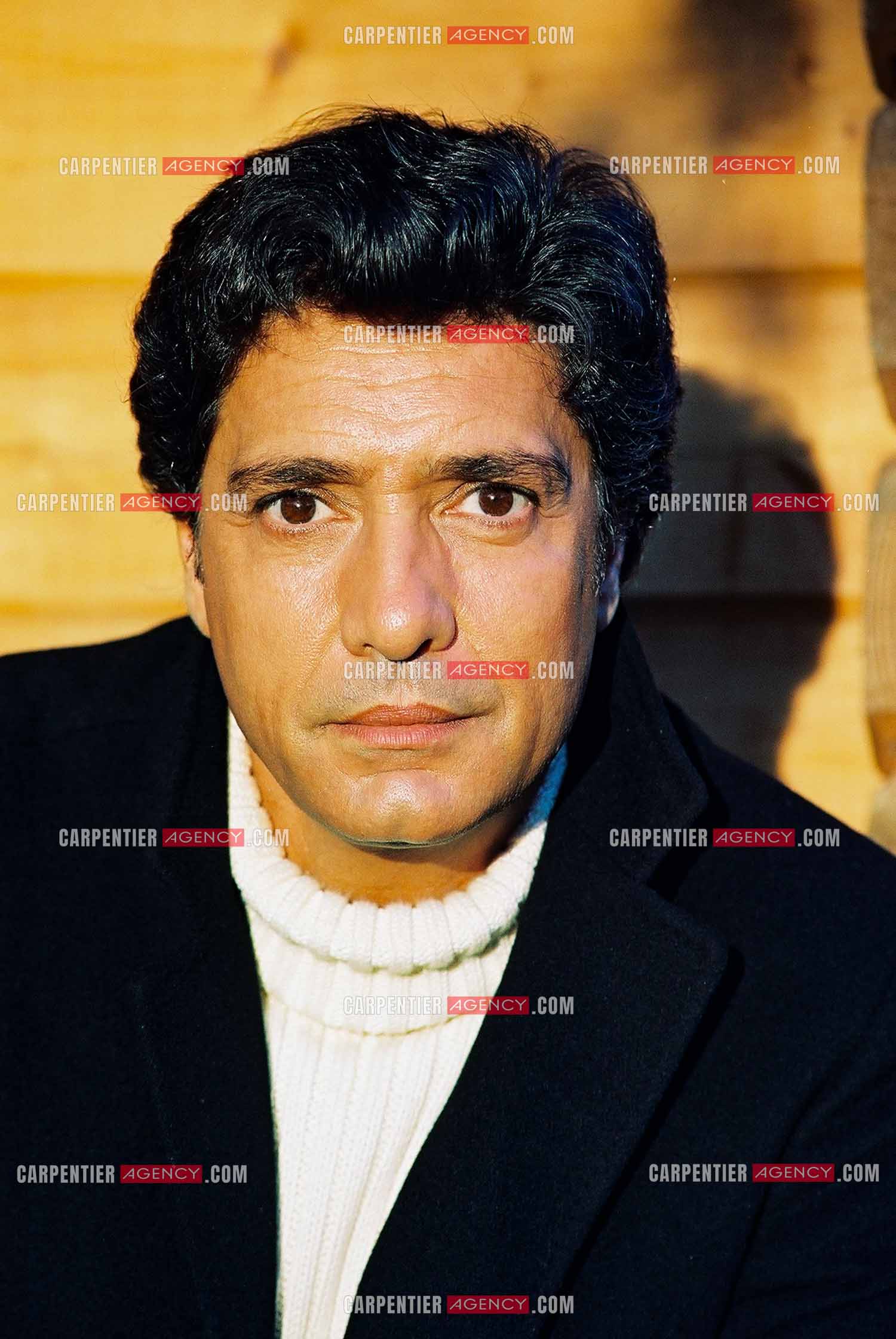 Le chanteur Frédéric François dans sa résidence privée en Belgique.  ( Exclusif )