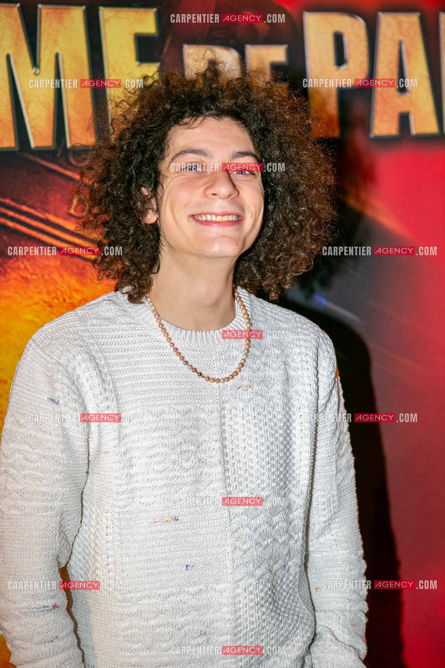 Générale de la comédie musicale Notre Dame de Paris au Palais des Congrés de Paris le 23 Nov 2023. L'humoriste Roman Doduik.