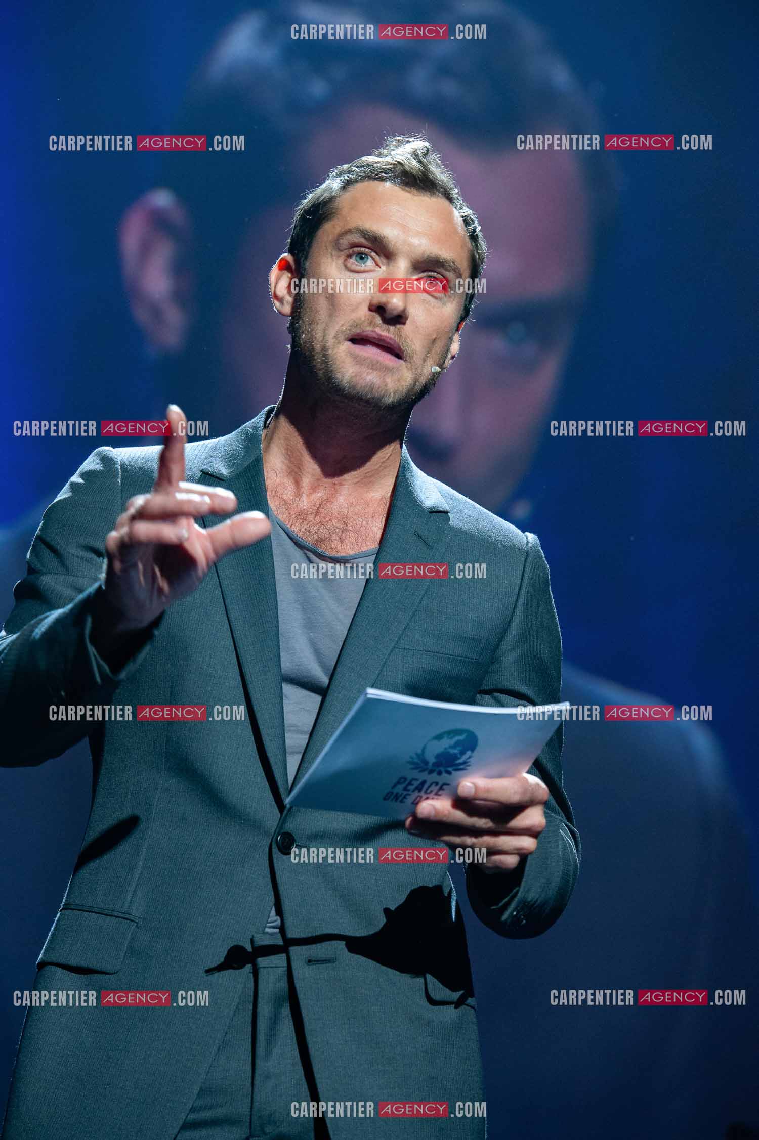 Concert au Zénith de Paris donné pour la journée internationale de la paix. L'acteur Jude Law.                                           ( Exclusif )