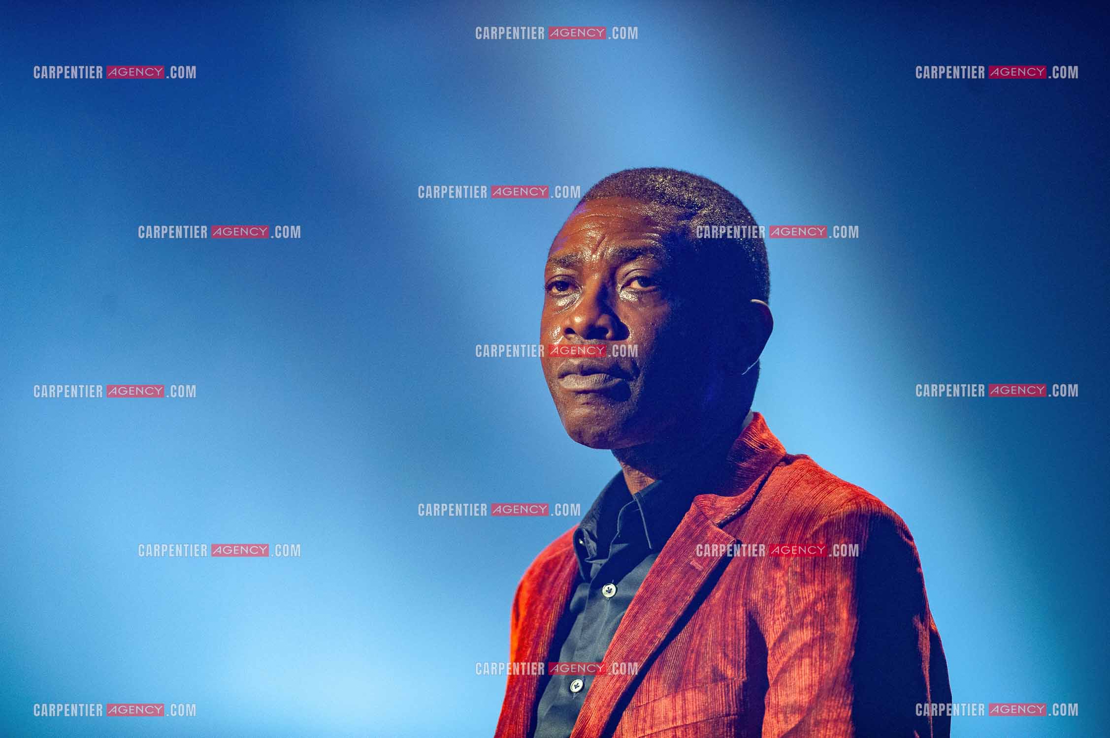 Concert au Zénith de Paris donné pour la journée internationale de la paix. Le chanteur Sénégalais Youssou N'Dour.                                           ( Exclusif )