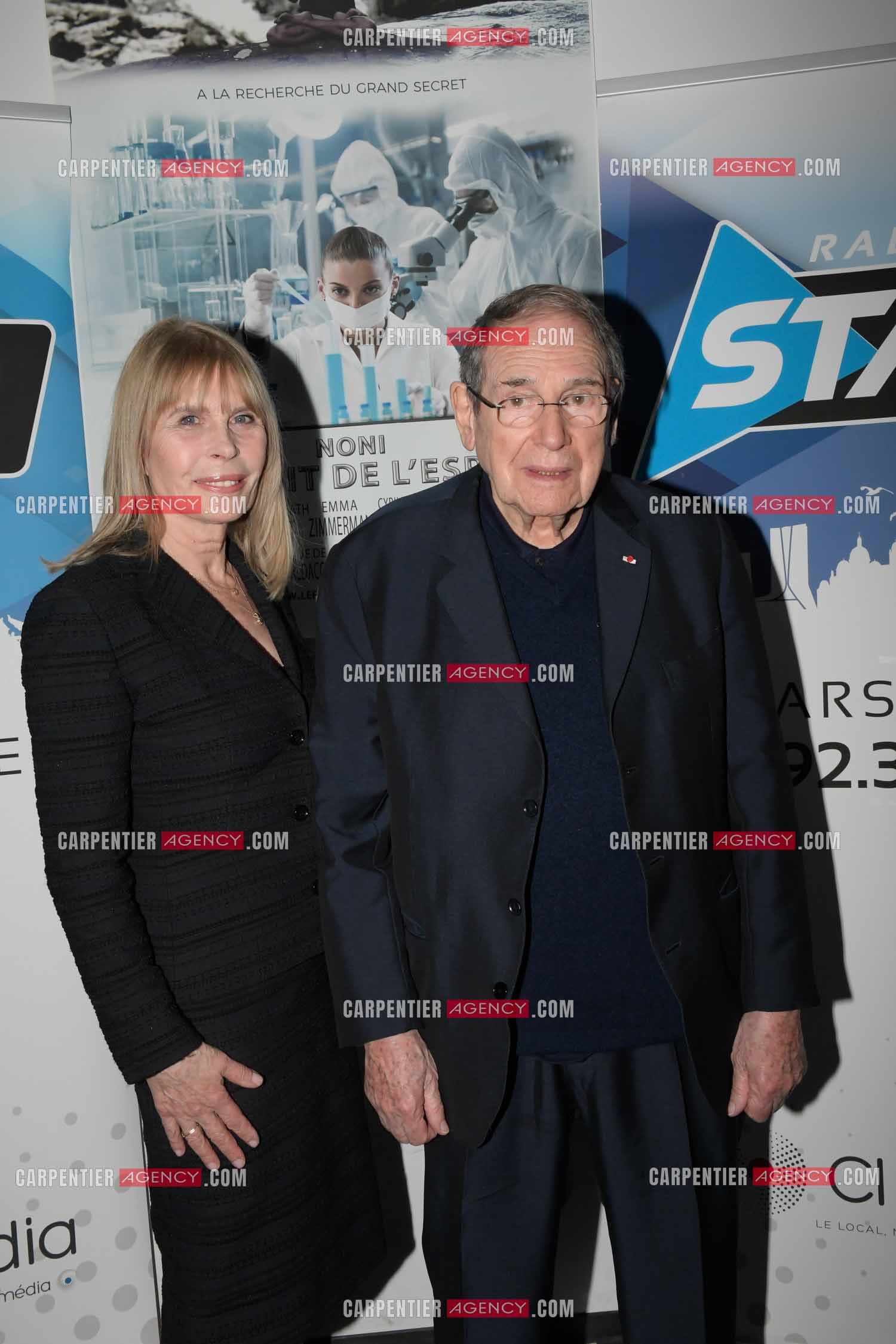 L'acteur Robert Hossein et son épouse Candice Patou.     ( Exclusif )