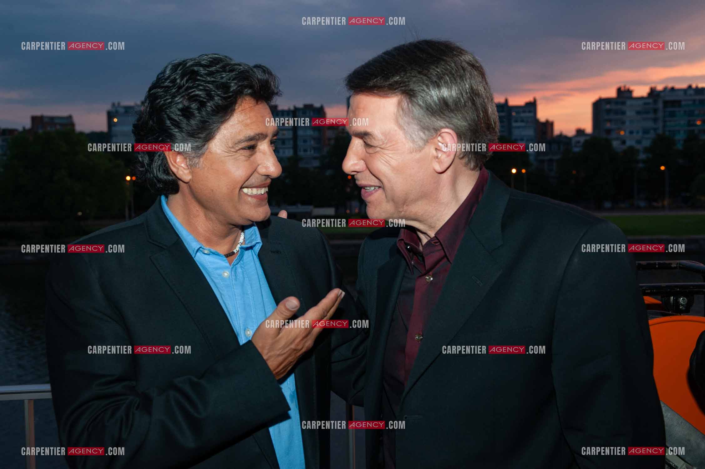 Émission spéciale en Belgique réunissant les Italianos Belges. Frédéric François et Salvatore Adamo.                                 ( Exclusif )