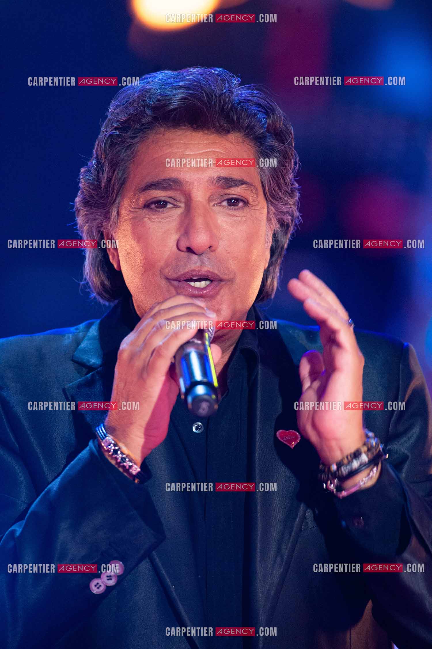 Le chanteur Frédéric François lors du Télé Vie à Bruxelles en Belgique le 07 mai 2011.