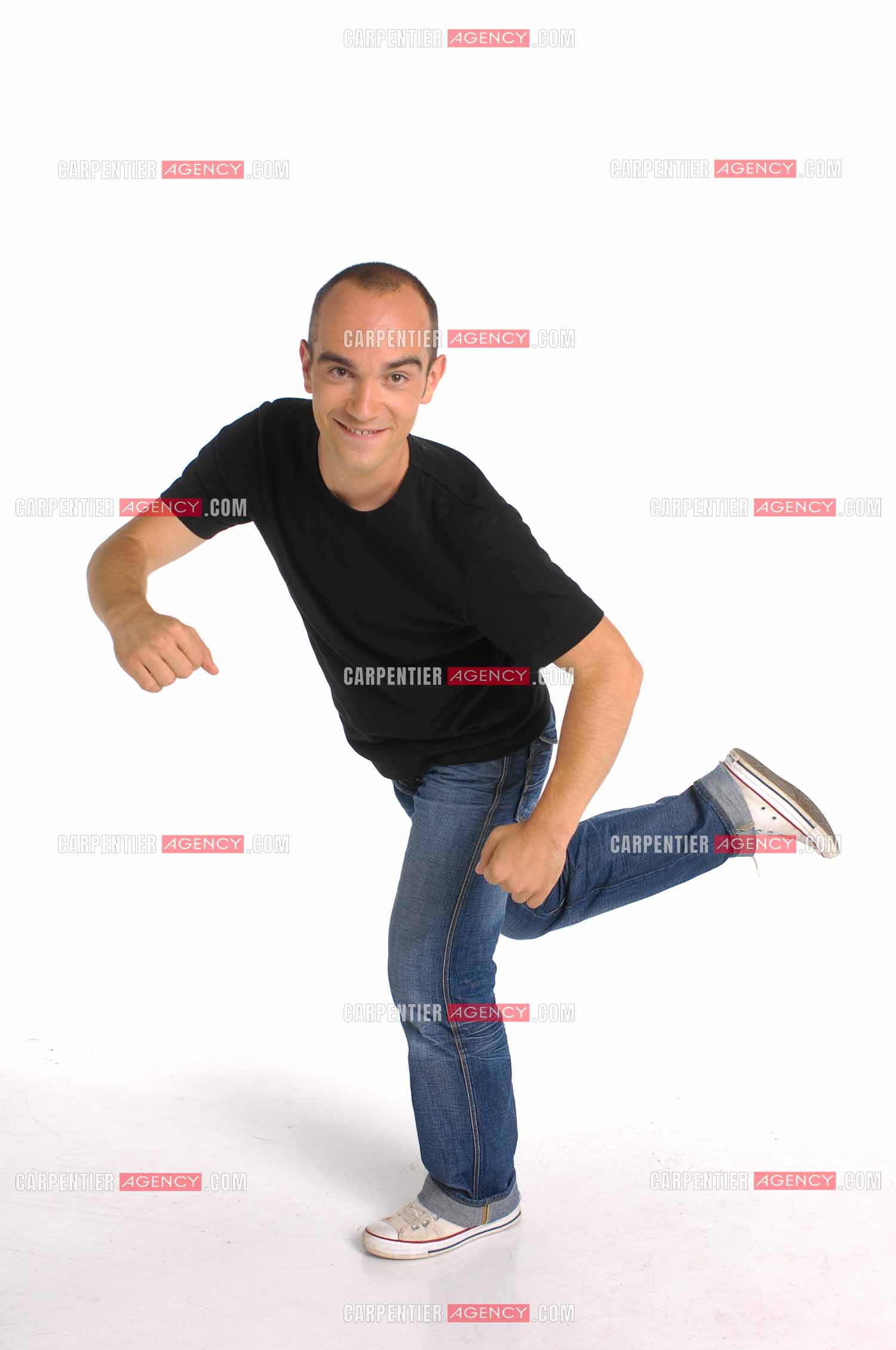 Le chanteur Guillaume Adelbert. ( Exclusif )