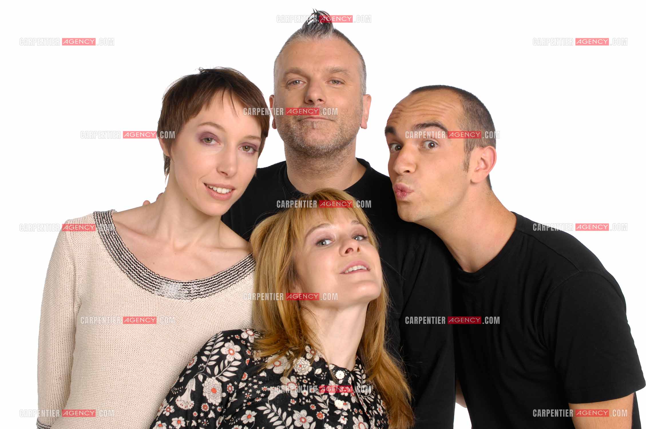 La troupe " Génération Sylvestre " avec Sansévérino, Guillaume Adelbert, Agnès Bihl, et Jeanne Cherhal. ( Exclusif )