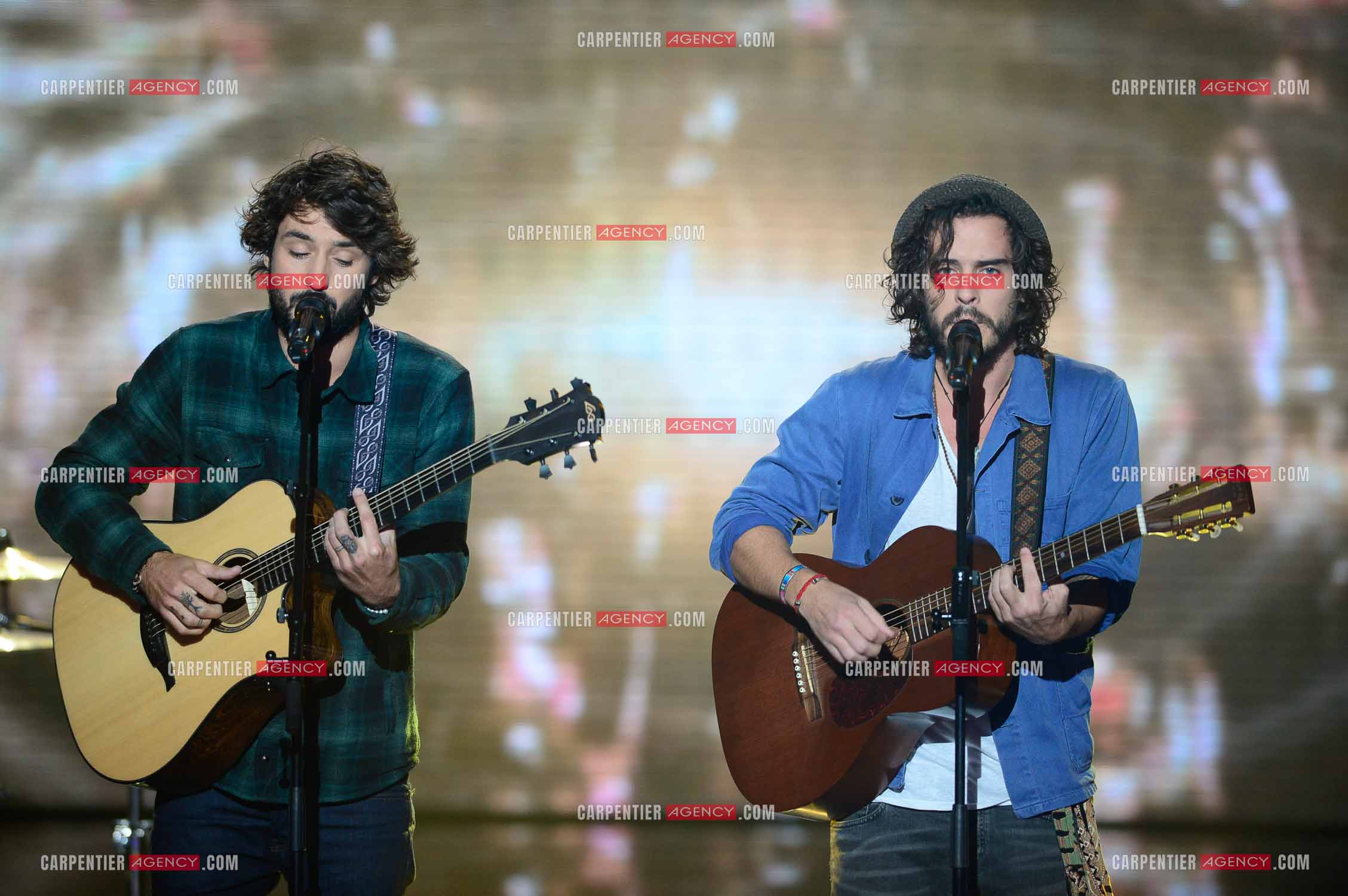 Les Fréro Delavega lors de l'émission The Voice.  ( Exclusif )