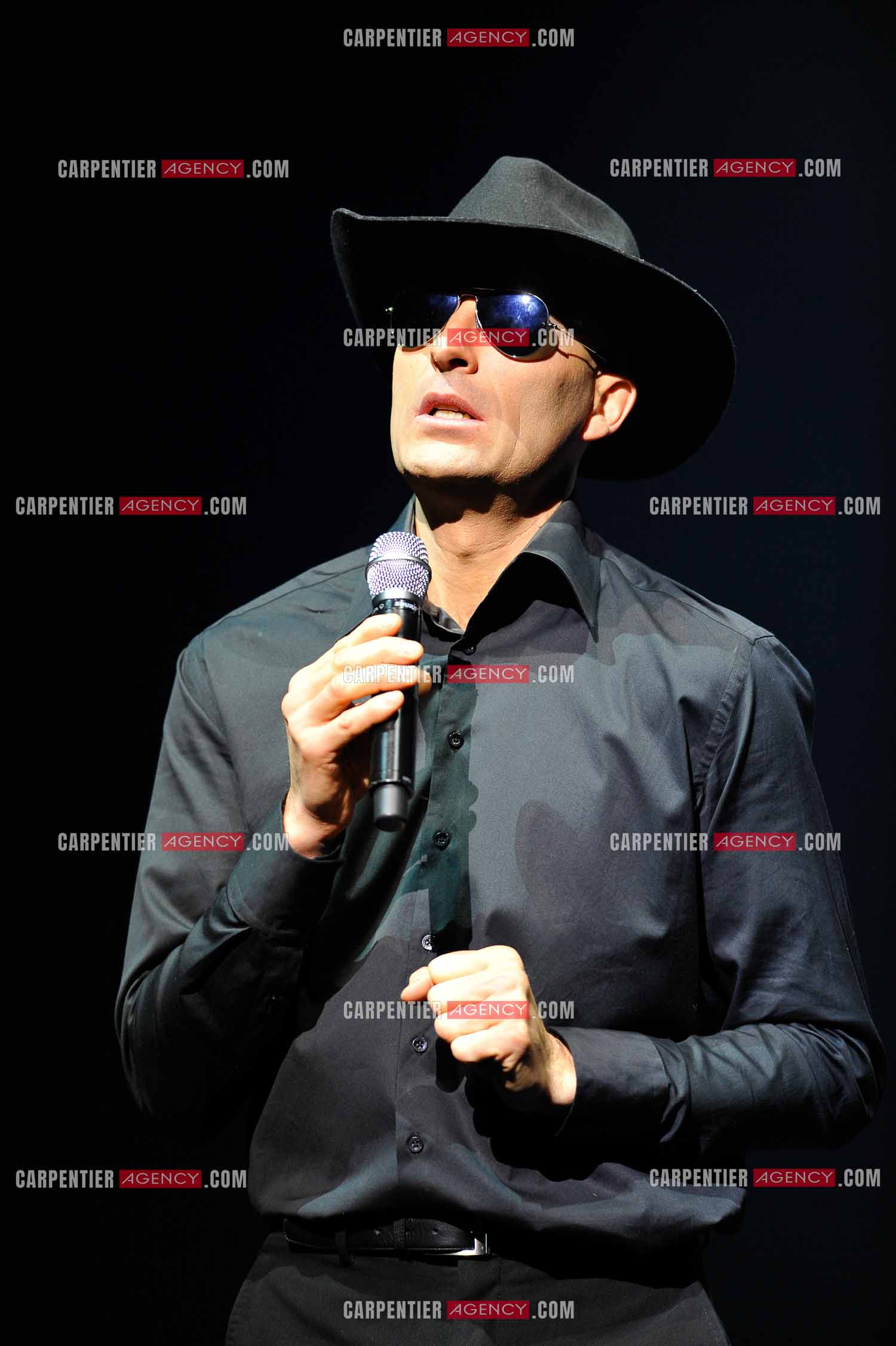 L'humoriste Nicolas Canteloup au Zenith de Paris en 2010.  ( Exclusif )